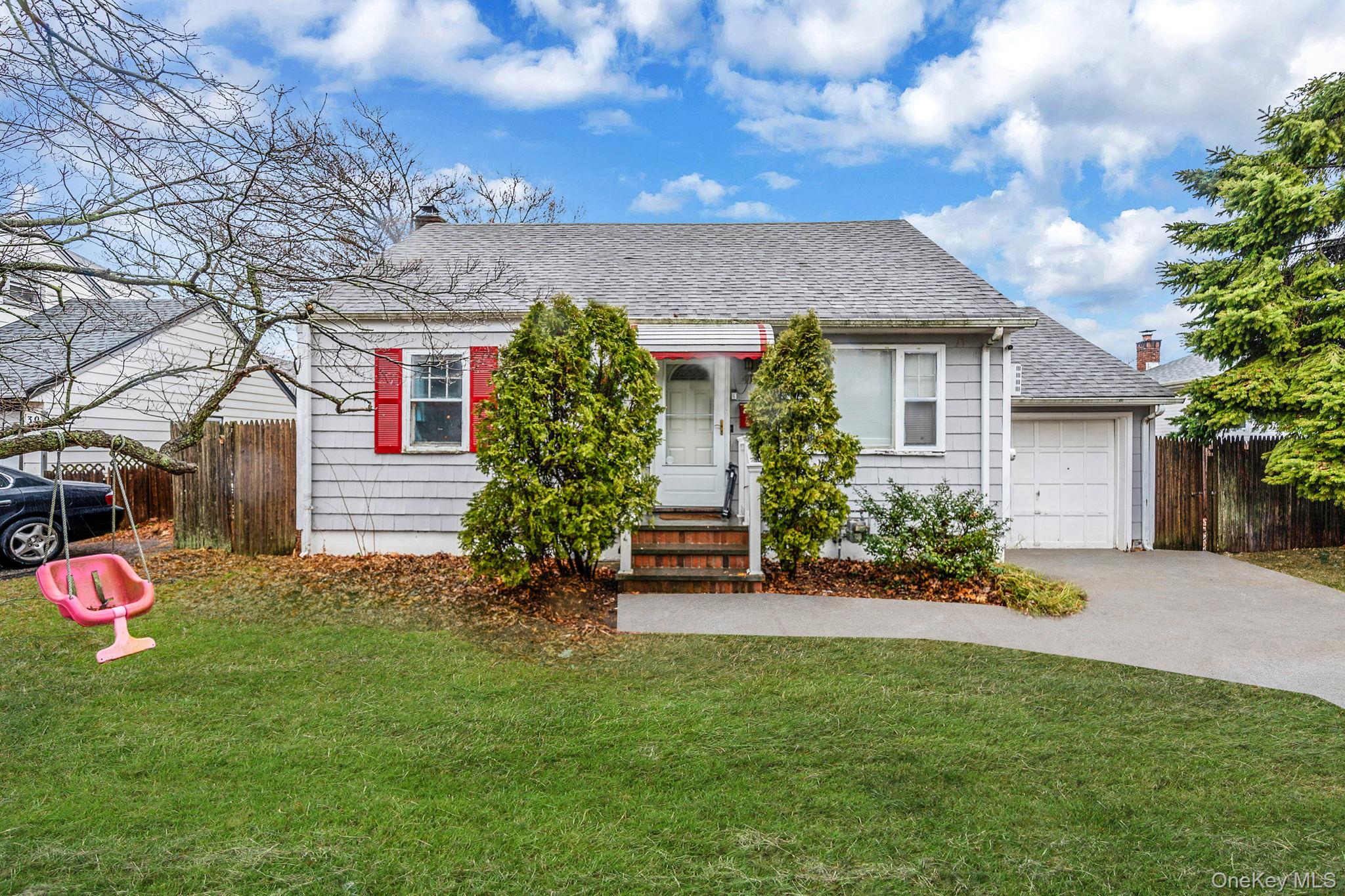 #1 photo, 41 Brookside Court, Copiague , NY 11726