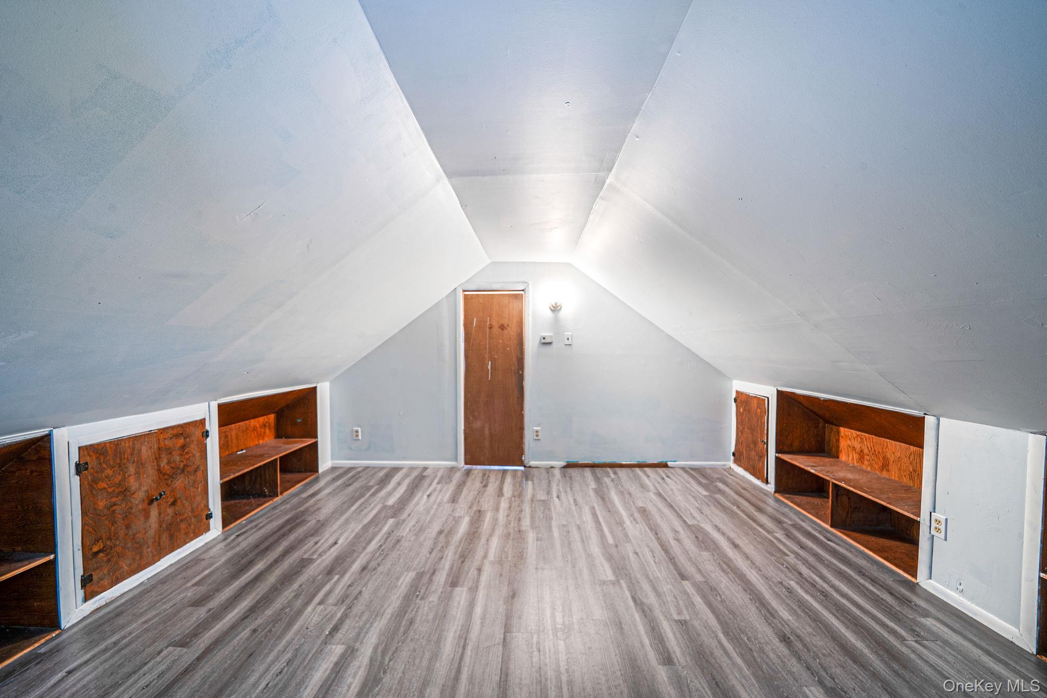 #15 photo, 41 Brookside Court, Copiague , NY 11726