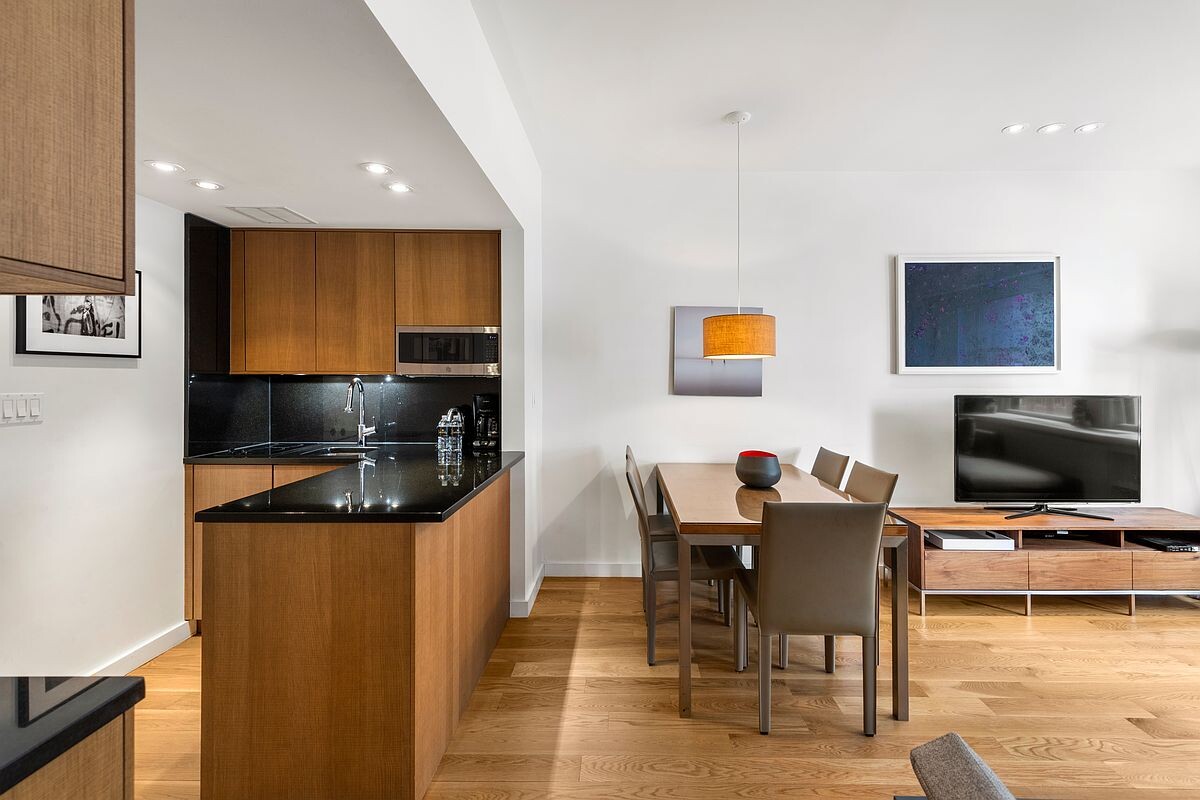 #4 photo, 111 E 56TH Street, Midtown East , NY 10022