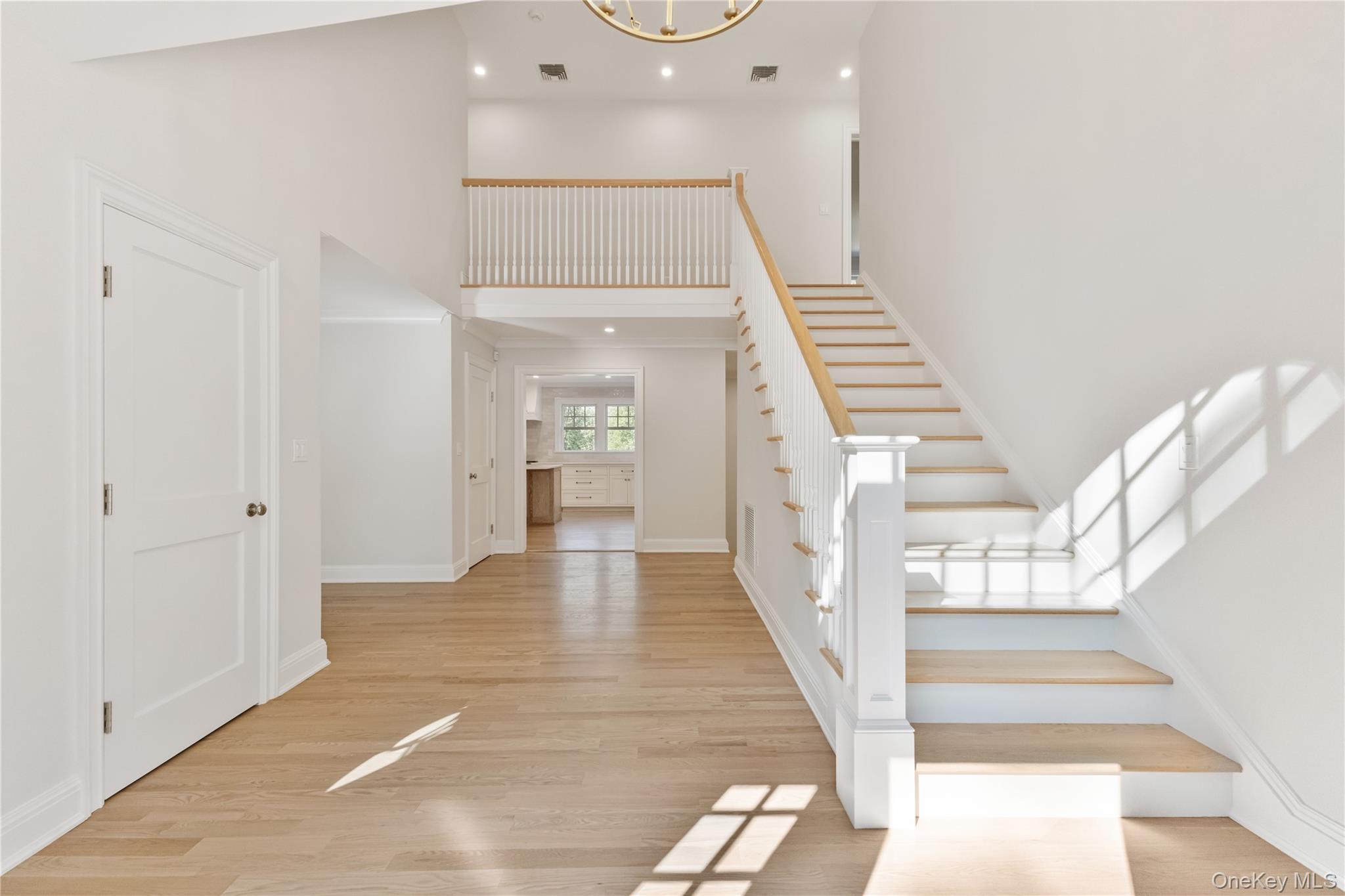 #3 photo, 20 Cutler Road, Greenwich , CT 06831