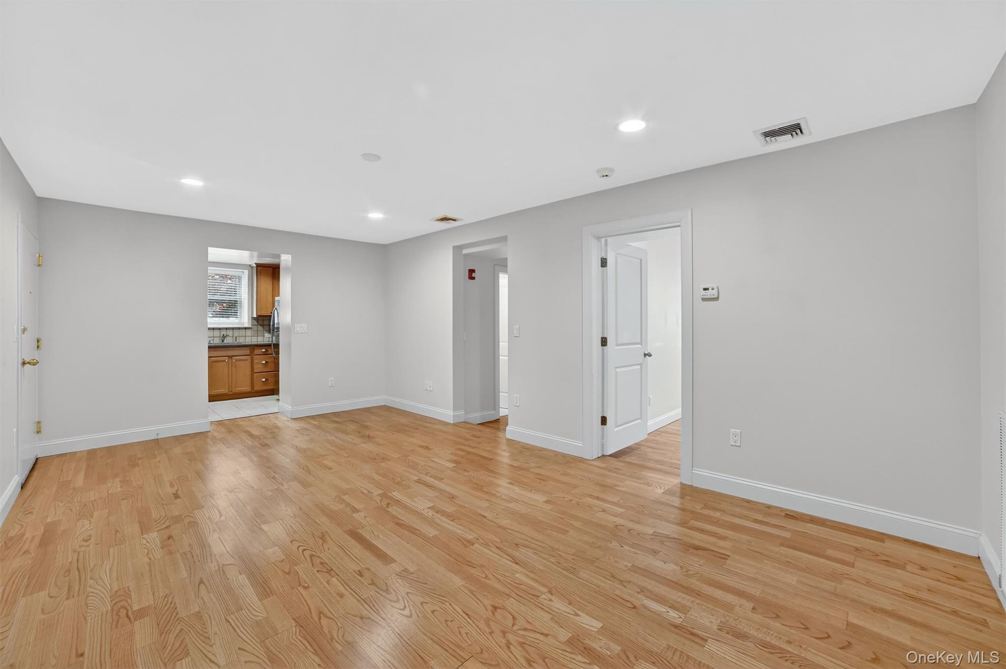 #5 photo, 142 Bannon Avenue, 뉴욕주 Buchanan , NY 10511