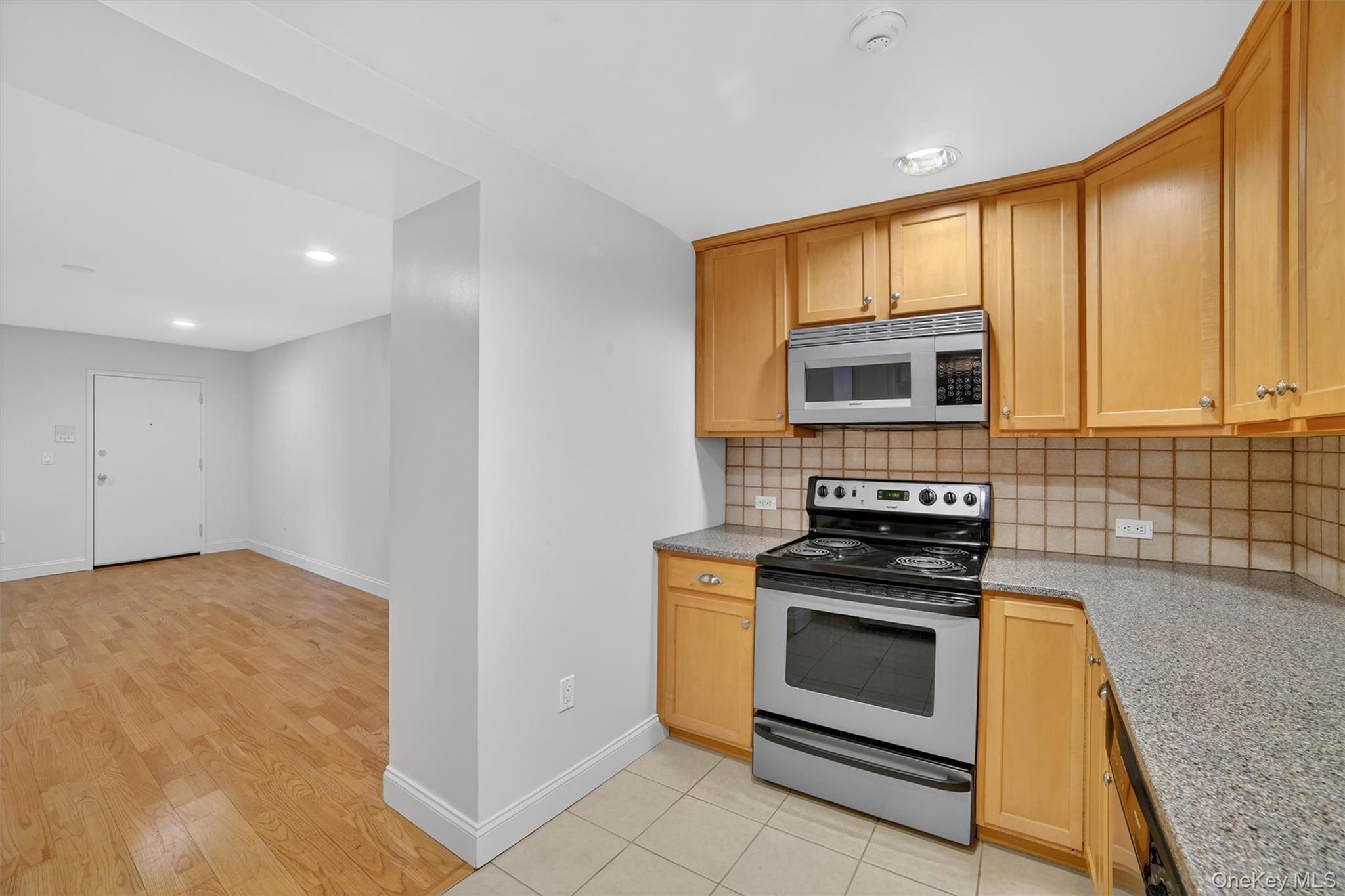 #7 photo, 142 Bannon Avenue, 뉴욕주 Buchanan , NY 10511