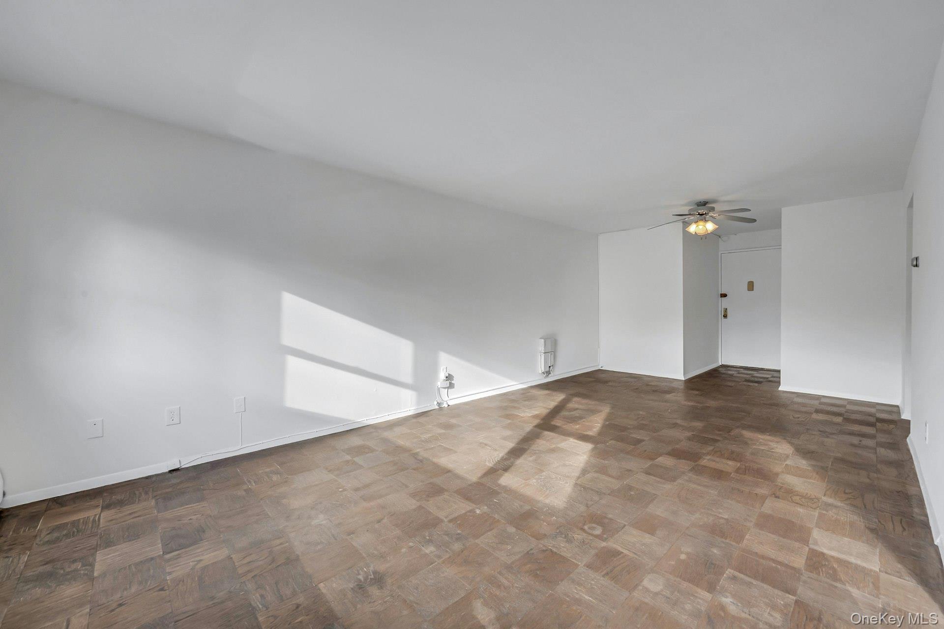 #13 photo, 2261 Palmer Avenue, 뉴욕주 New Rochelle , NY 10801