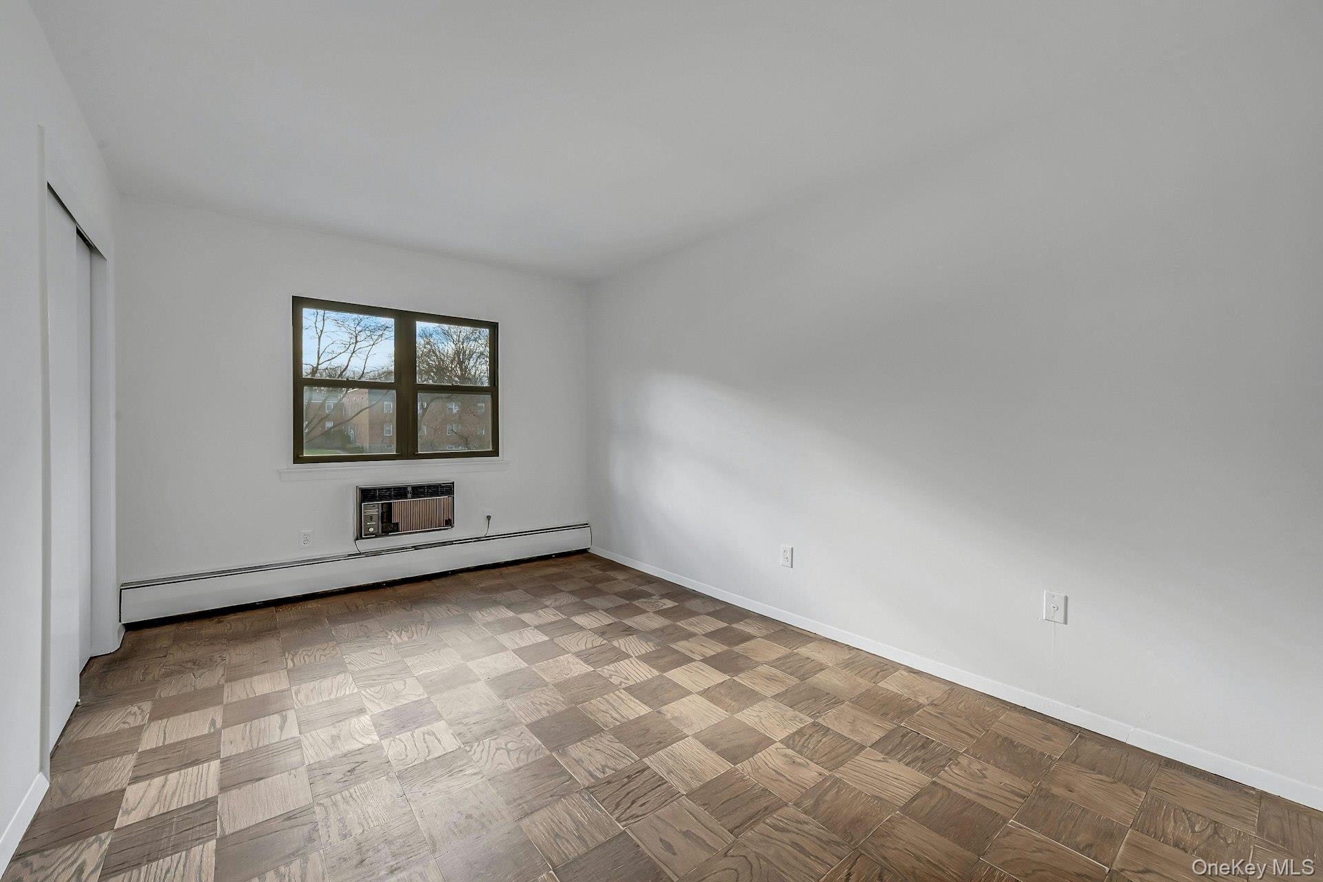 #17 photo, 2261 Palmer Avenue, 뉴욕주 New Rochelle , NY 10801