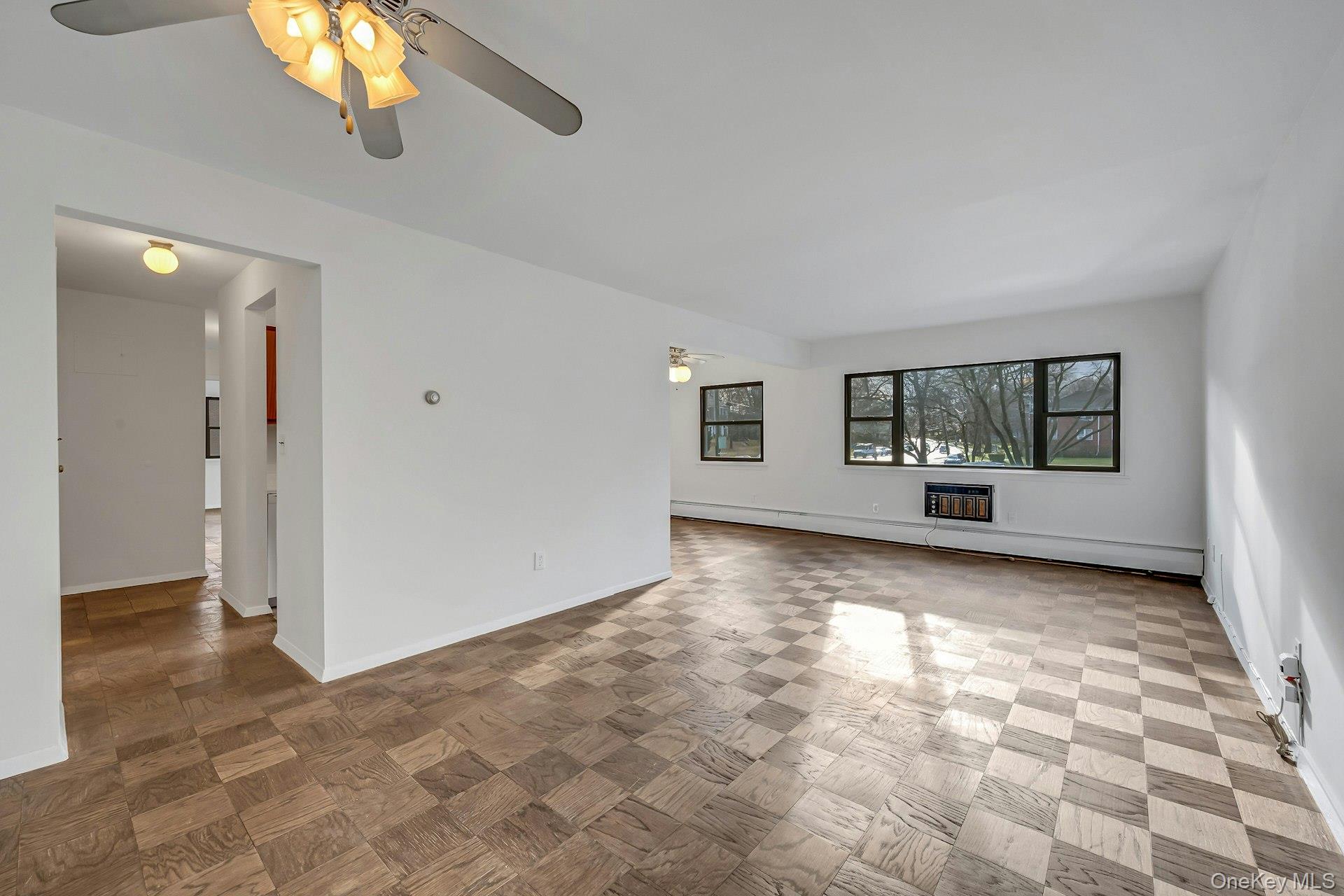 #9 photo, 2261 Palmer Avenue, 뉴욕주 New Rochelle , NY 10801