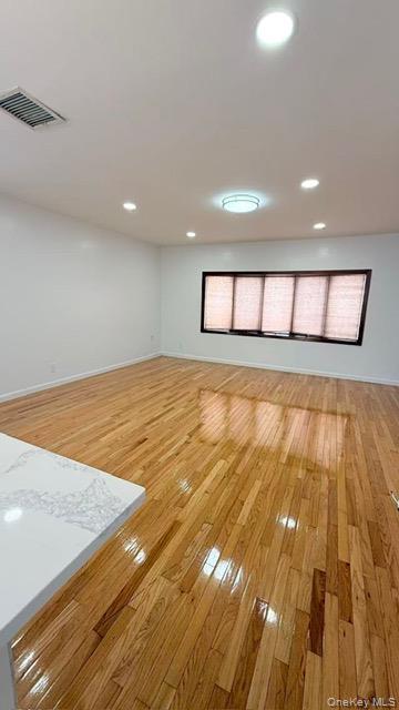 #2 photo, 151-28 24th Road, 뉴욕퀸즈 Whitestone , NY 11357