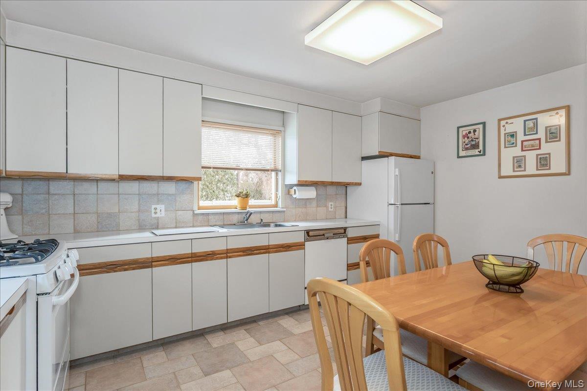 #10 photo, 175 Primrose Drive, 롱 아일랜드 North New Hyde Park , NY 11040