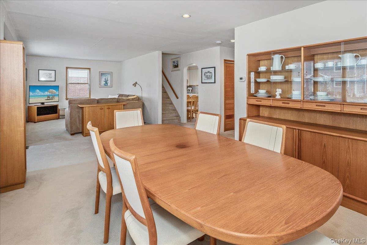 #9 photo, 175 Primrose Drive, 롱 아일랜드 North New Hyde Park , NY 11040