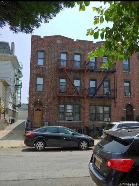 #1 photo, 34-33 30th Street, Astoria , NY 11106