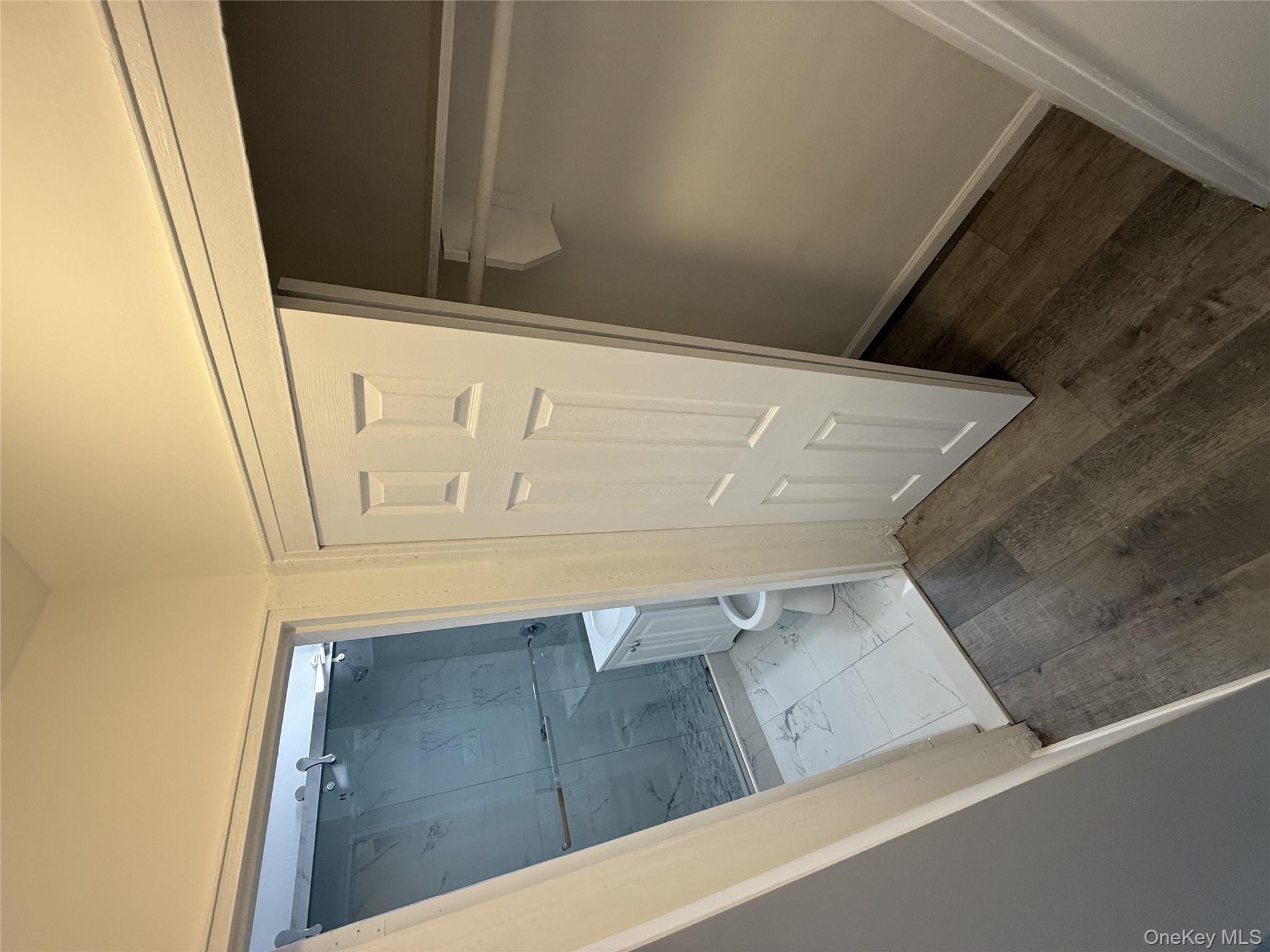 #4 photo, 42-26 81 Street, Куинс ‖ Elmhurst , NY 11373