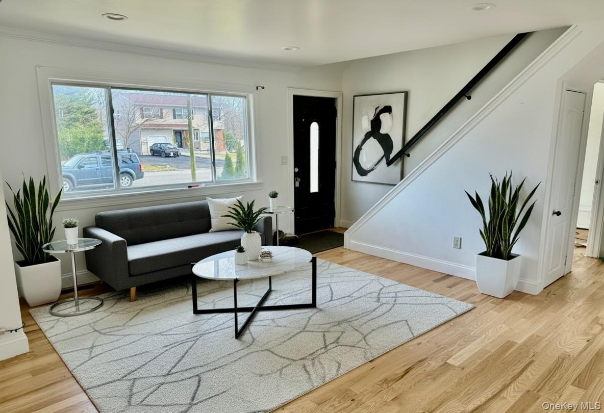 #8 photo, 359 Wellwood Drive, Shirley , NY 11967