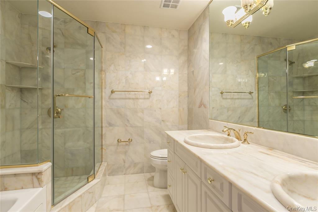 #13 photo, 171 GREAT NECK Road, 롱 아일랜드 Great Neck , NY 11021