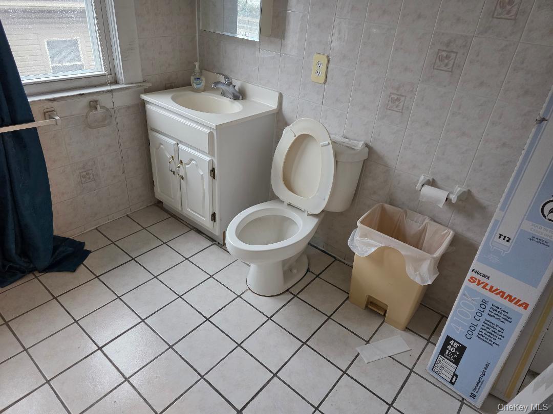 #11 photo, 90 Medford Avenue, Patchogue , NY 11772