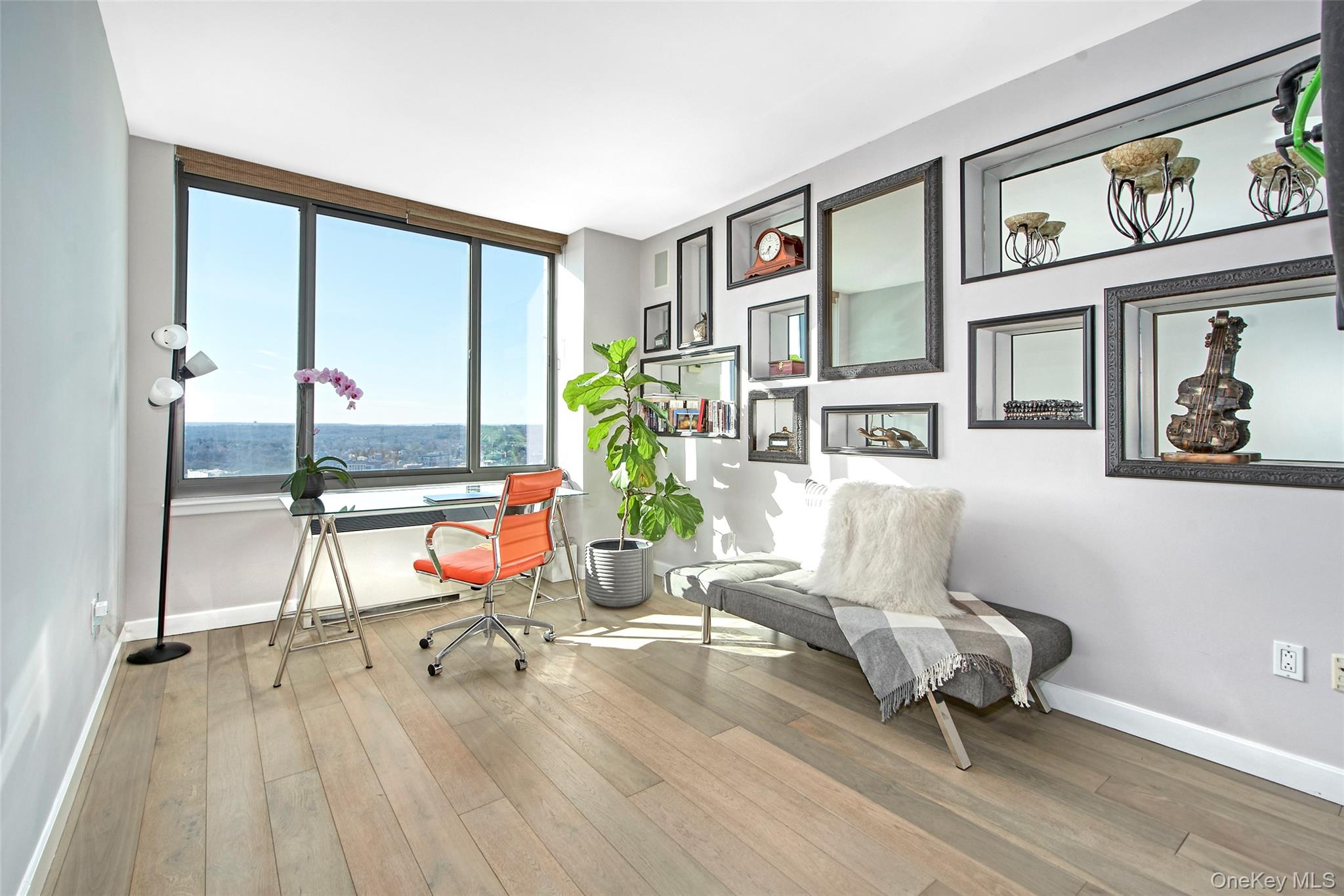 #20 photo, 10 City Place, White Plains , NY 10601