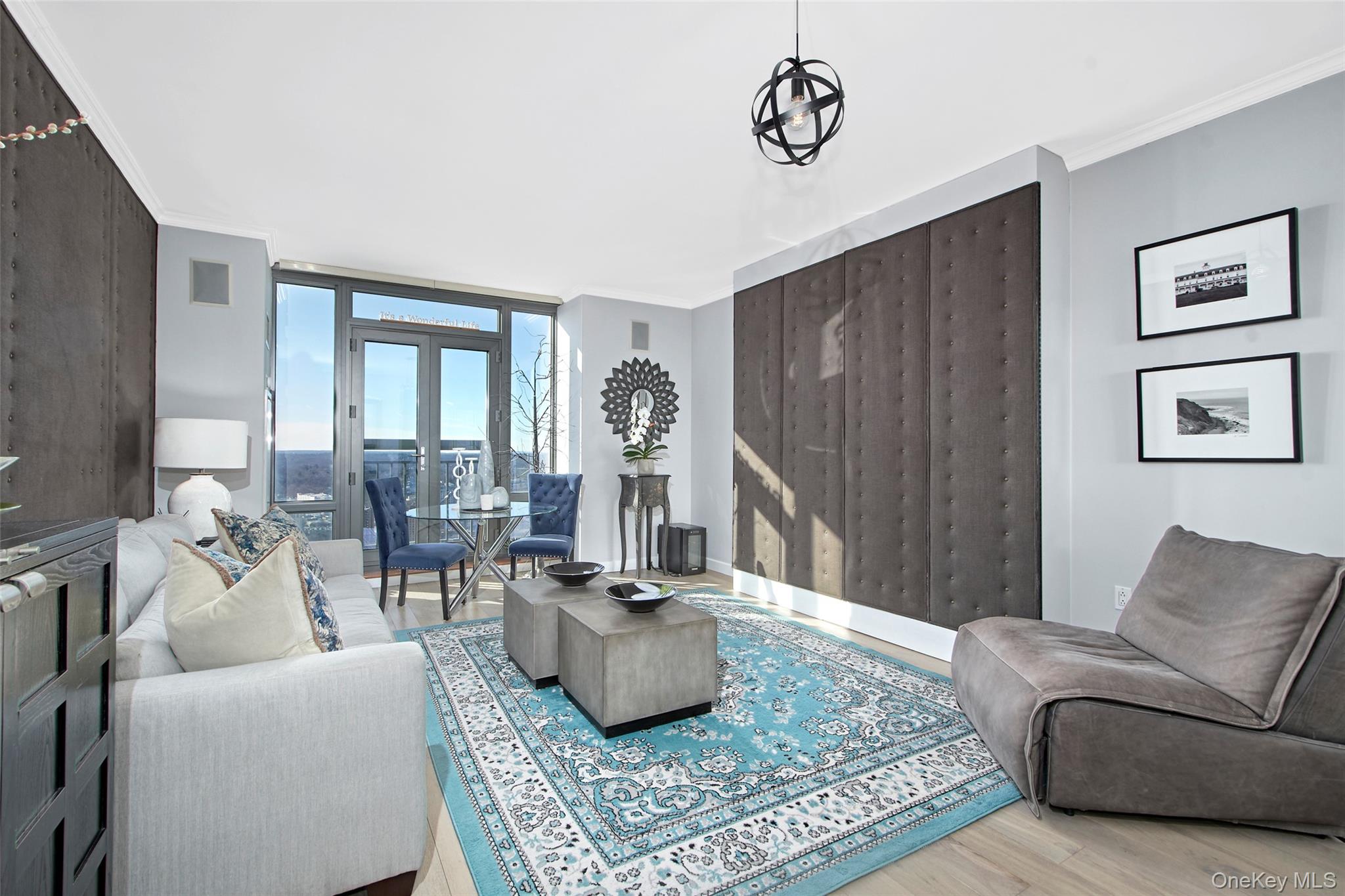 #4 photo, 10 City Place, White Plains , NY 10601