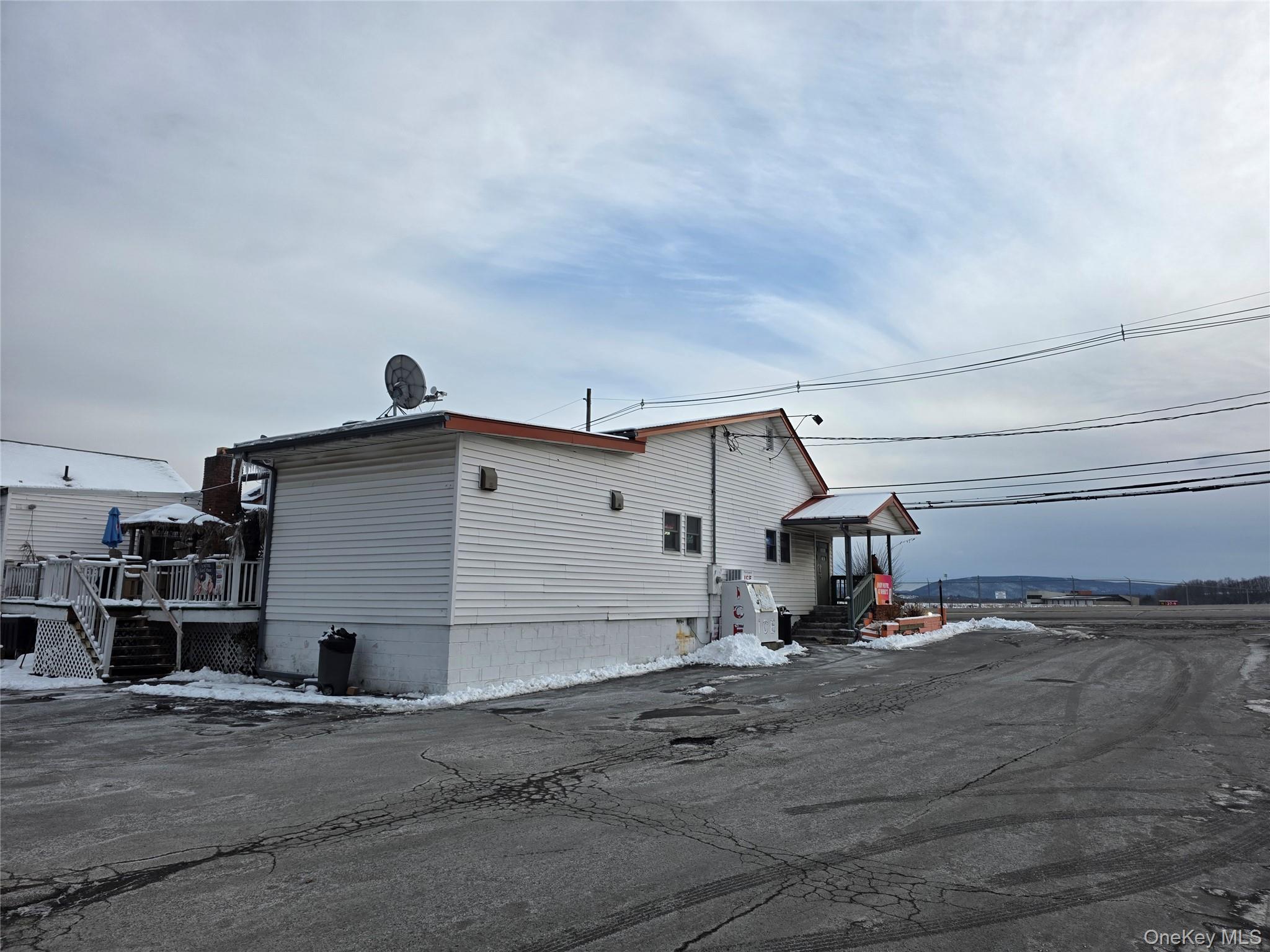 #4 photo, 150 Route 17K, Newburgh , NY 12550