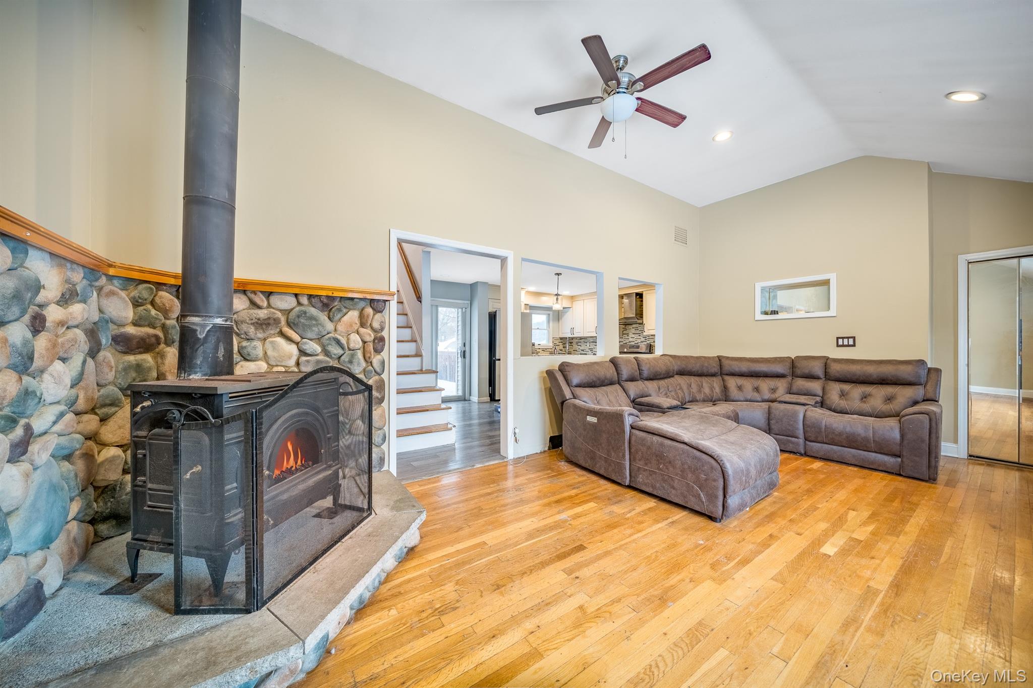 #13 photo, 22 Jones Drive, 뉴욕주 Garnerville , NY 10923