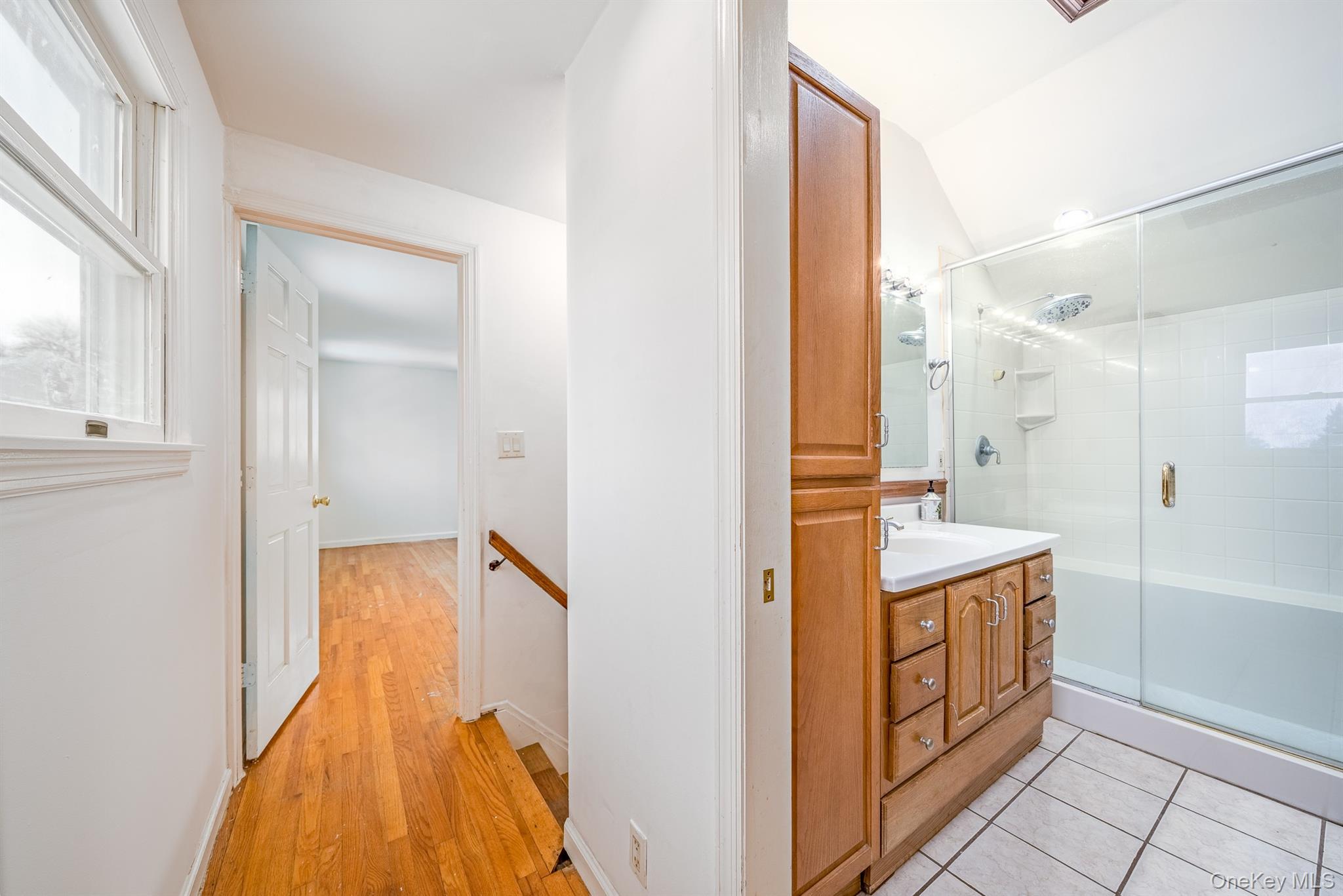 #17 photo, 22 Jones Drive, 뉴욕주 Garnerville , NY 10923