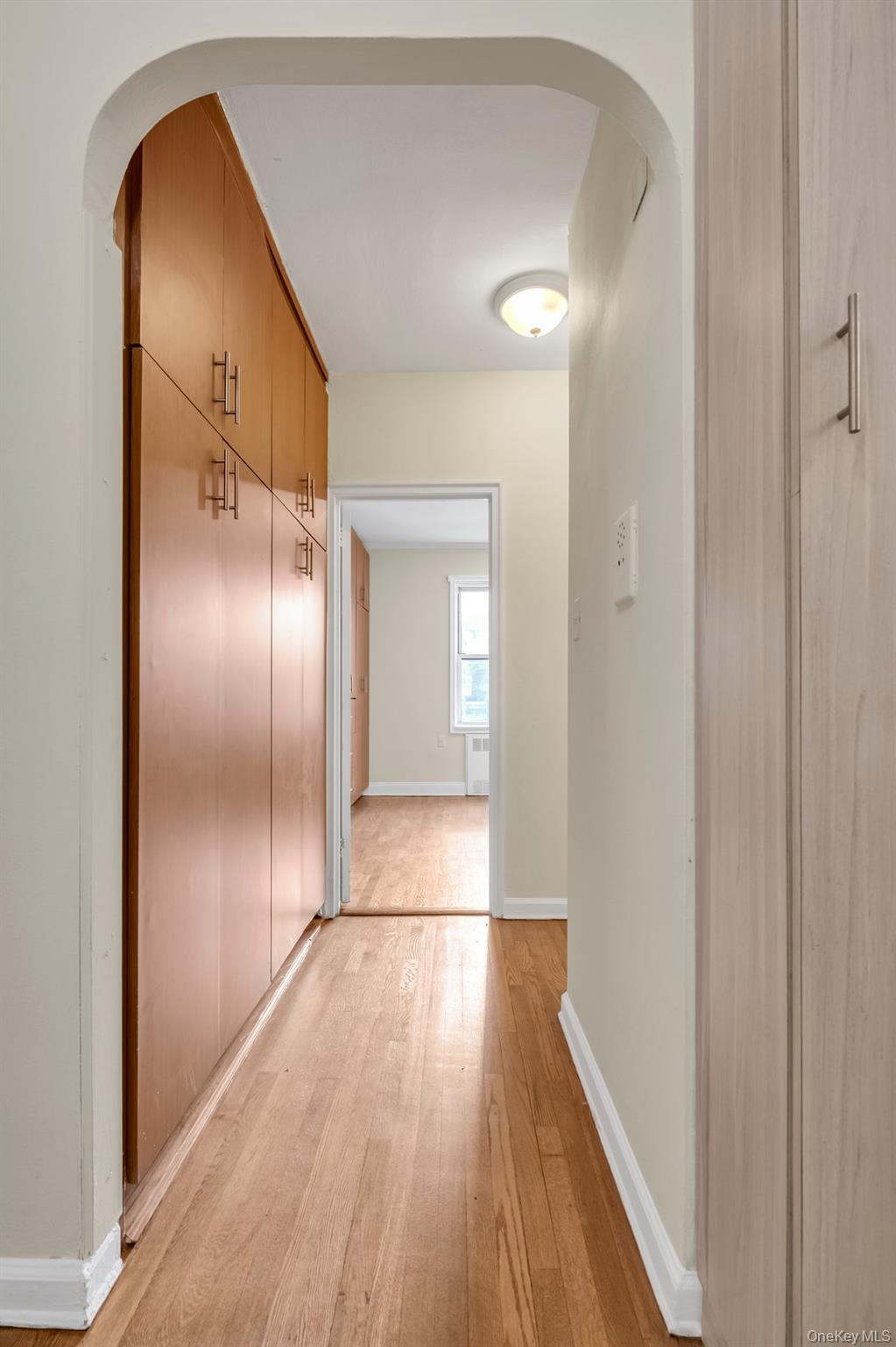 #10 photo, 63-60 102nd Street, קווינס Rego Park , NY 11374