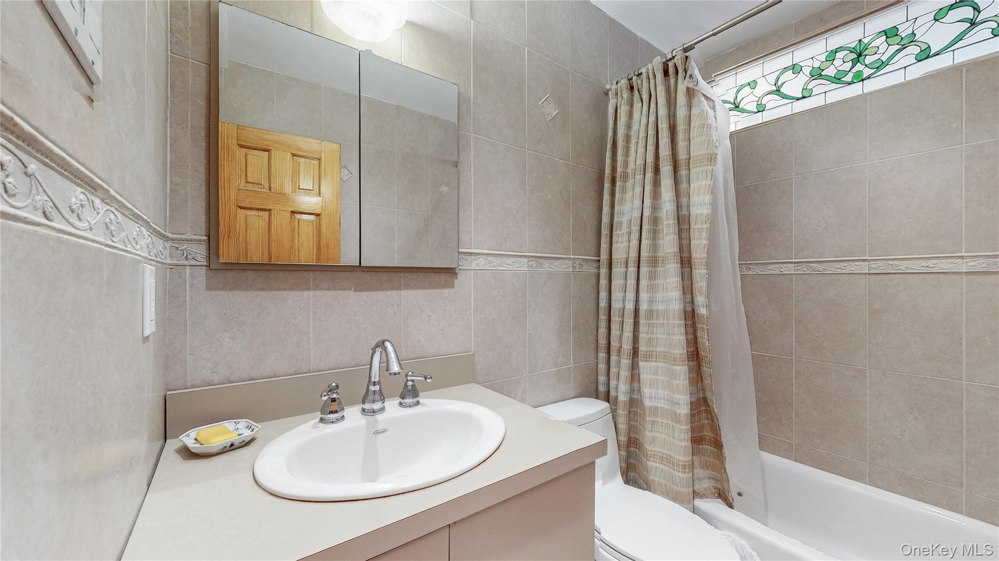 #11 photo, 3291 Wolfson Drive, Baldwin , NY 11510