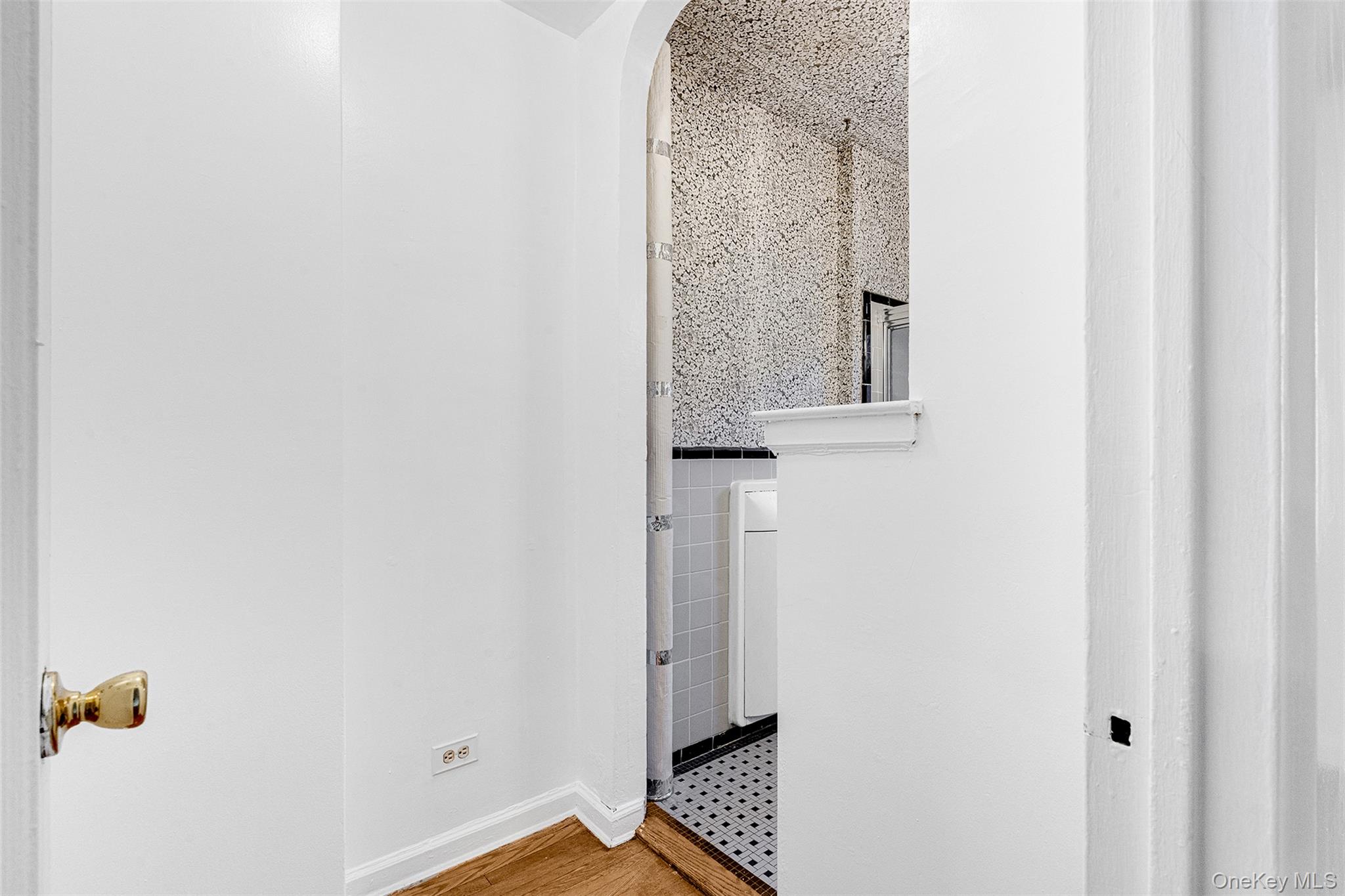 #15 photo, 63-60 102nd Street, Rego Park , NY 11374