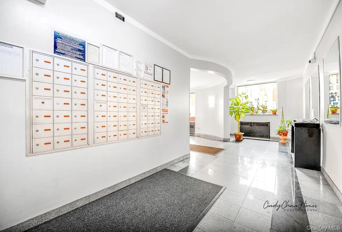 #3 photo, 63-60 102nd Street, קווינס Rego Park , NY 11374