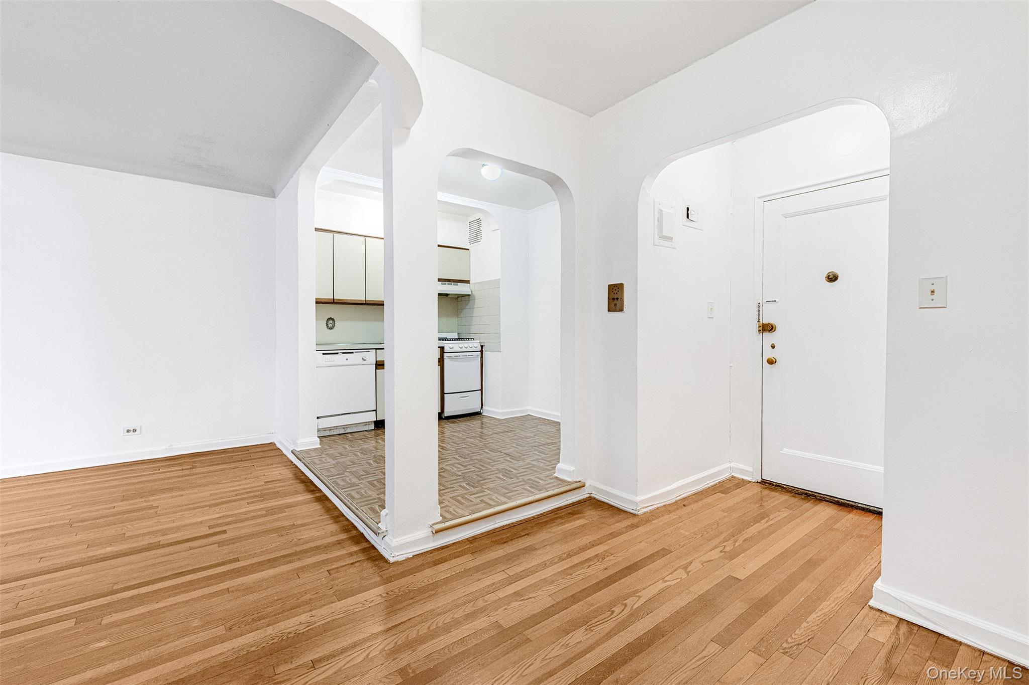 #7 photo, 63-60 102nd Street, Rego Park , NY 11374