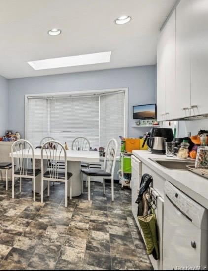 #5 photo, 575 Rica Lane, Woodmere , NY 11598