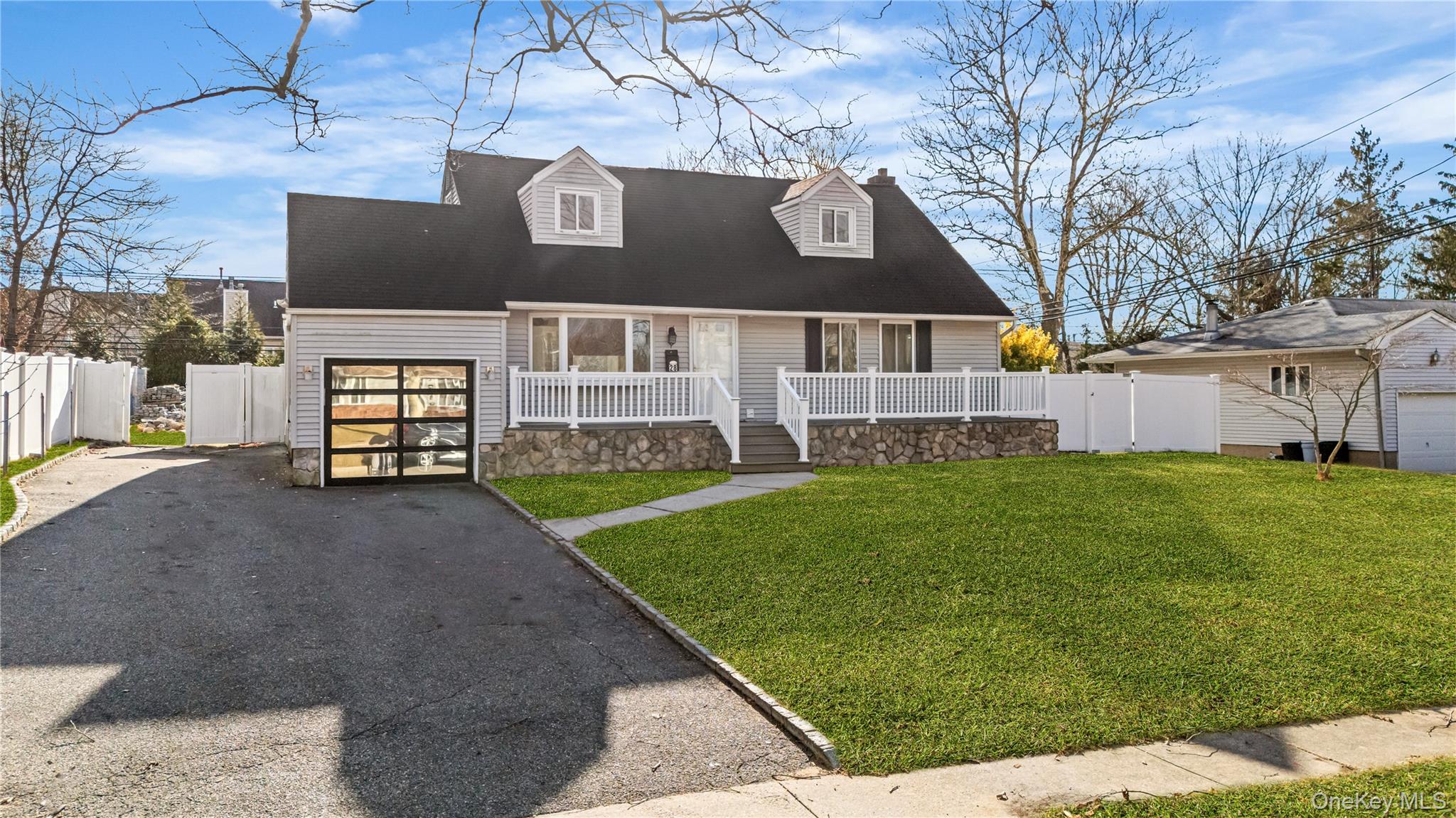 #2 photo, 28 Ellen Place, Kings Park , NY 11754