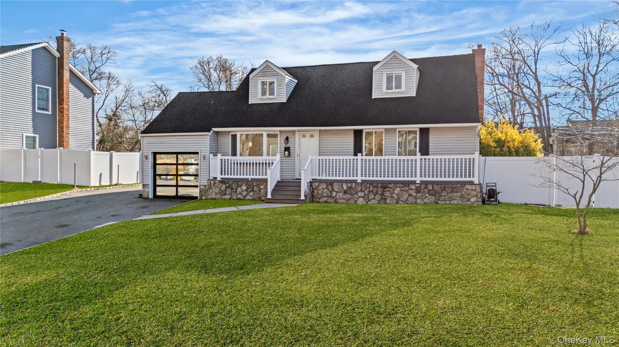 #3 photo, 28 Ellen Place, Kings Park , NY 11754