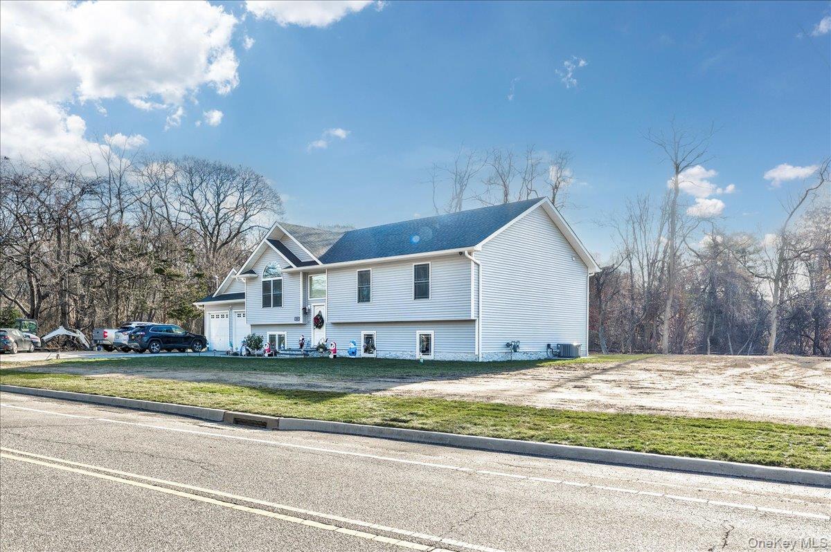 #3 photo, 468 Granny Road, 롱 아일랜드 Medford , NY 11763