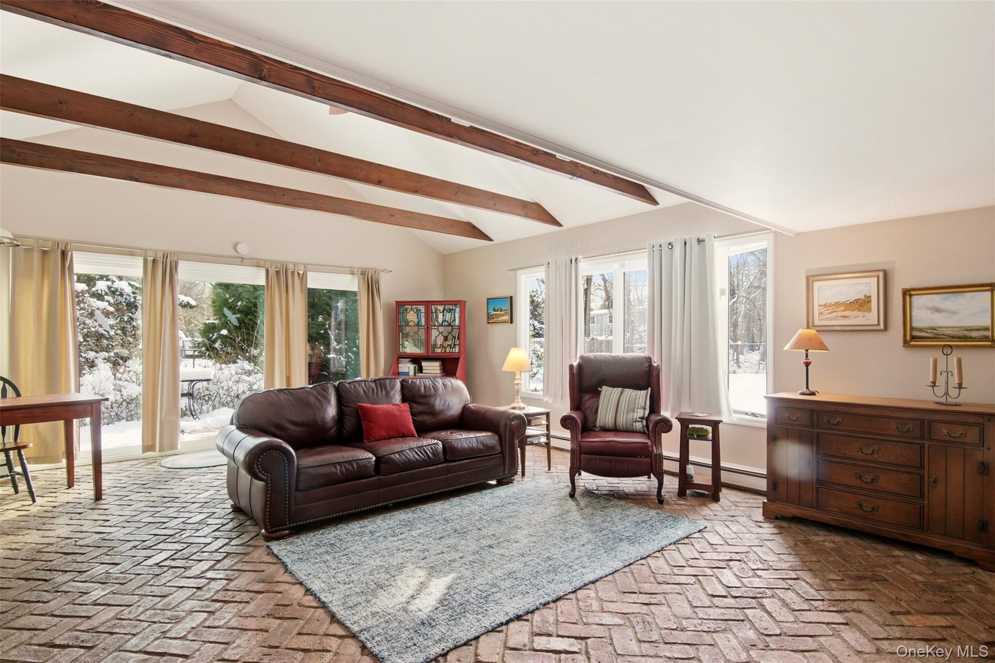 #17 photo, 10 Catalpa Lane, מחוז סאפוק Stony Brook , NY 11790