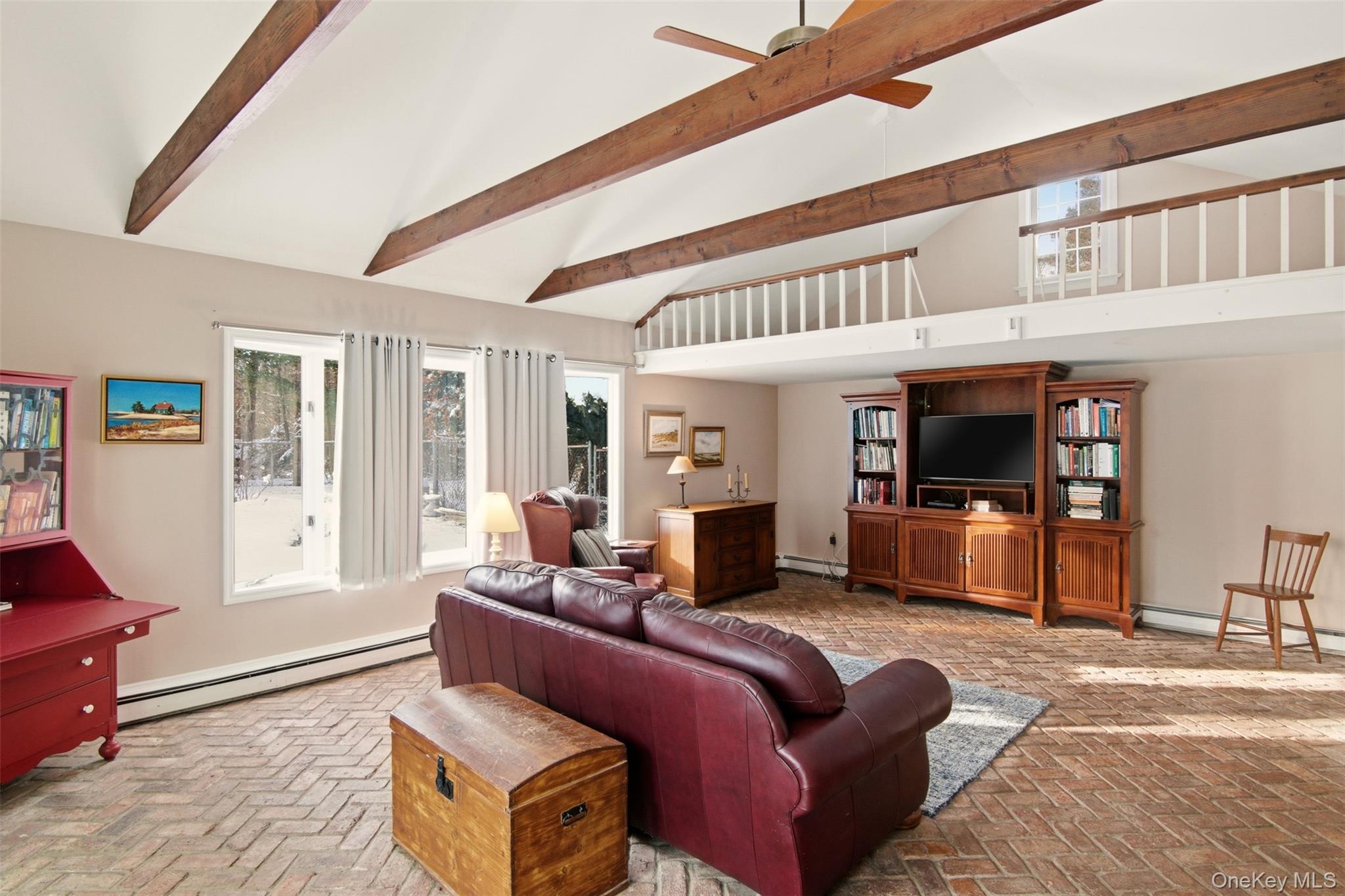 #20 photo, 10 Catalpa Lane, מחוז סאפוק Stony Brook , NY 11790