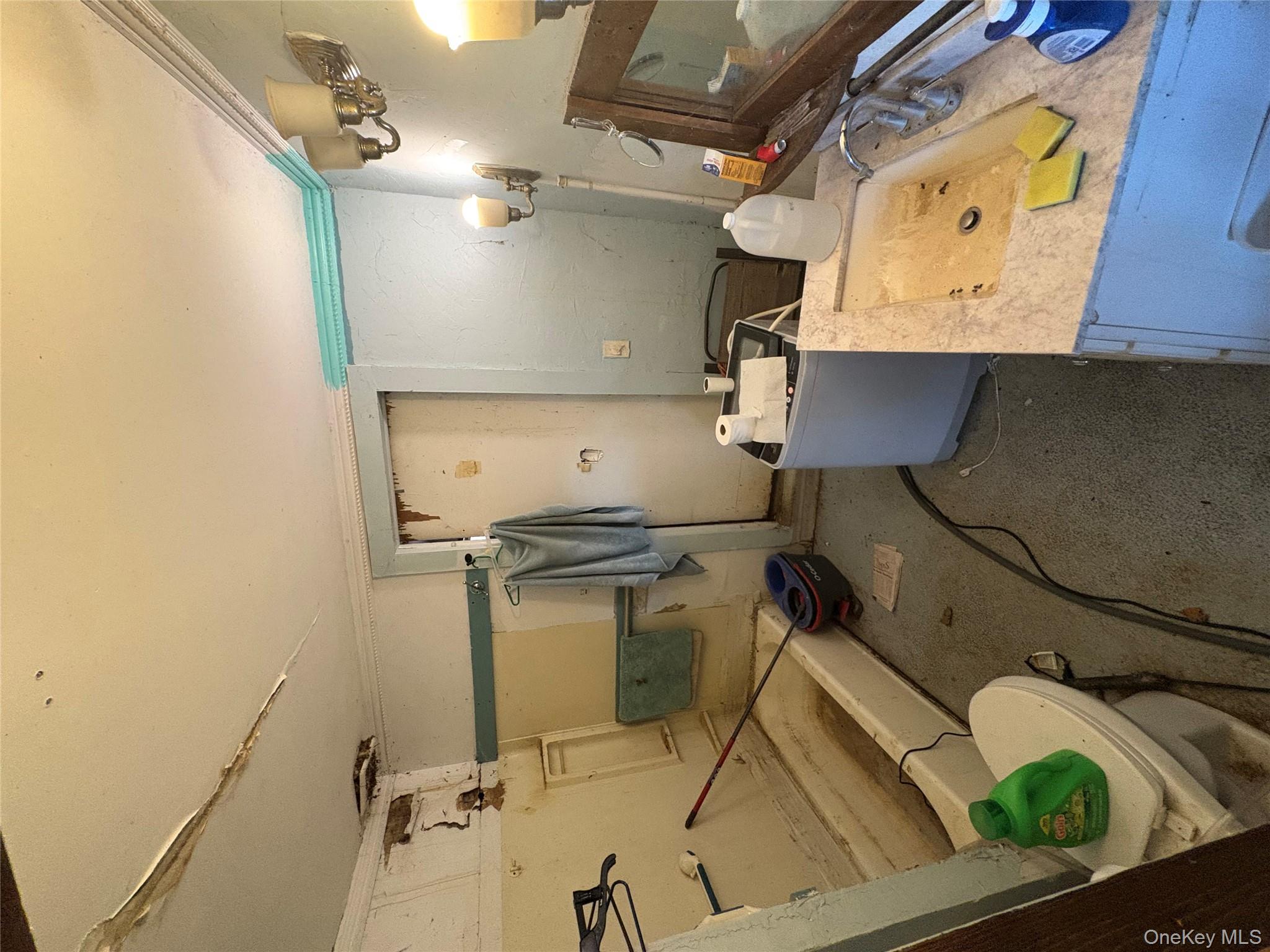 #6 photo, 186 S Route 303, 뉴욕주 Congers , NY 10920