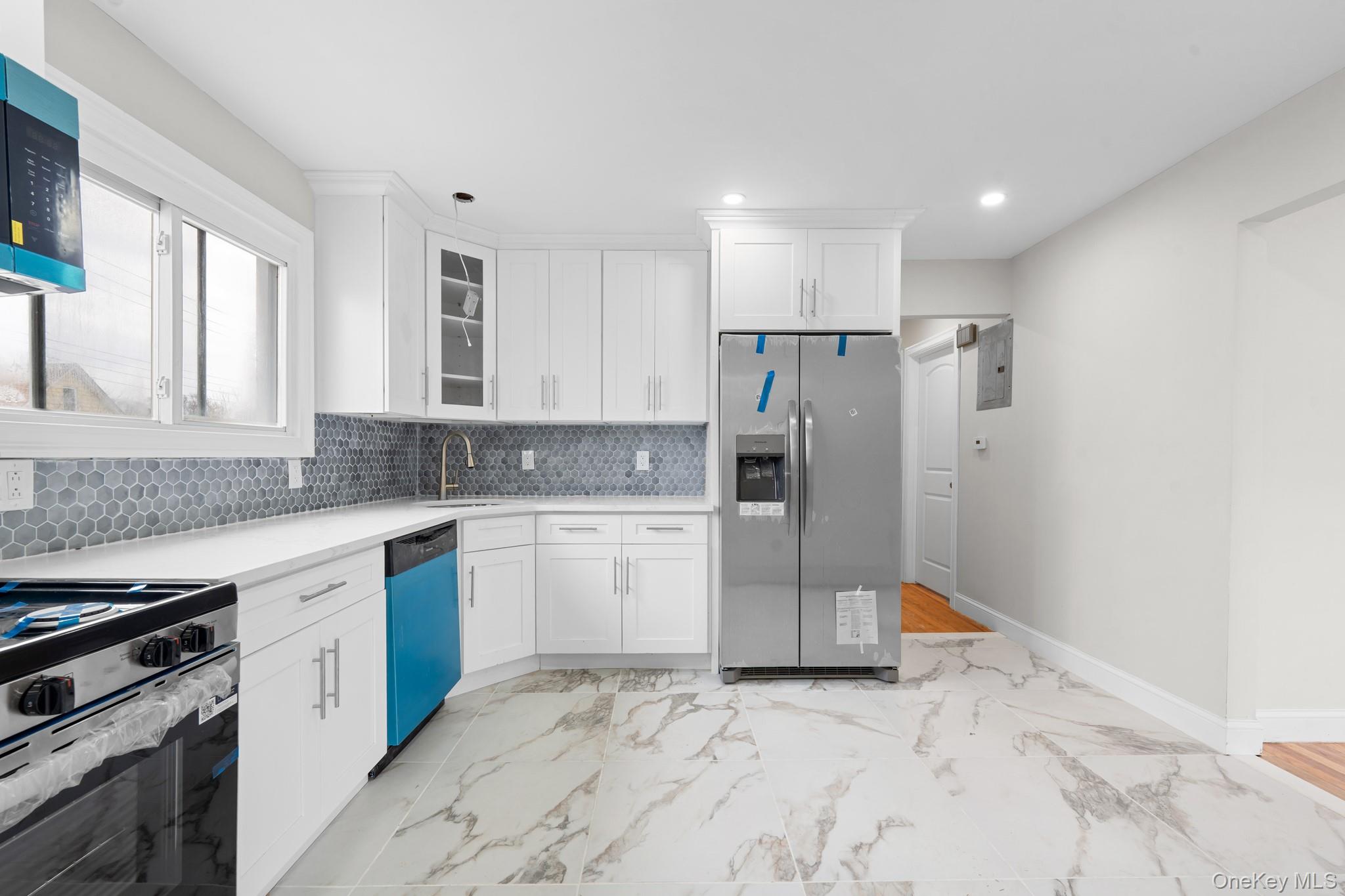 #3 photo, 14101 255th Street, Rosedale , NY 11422