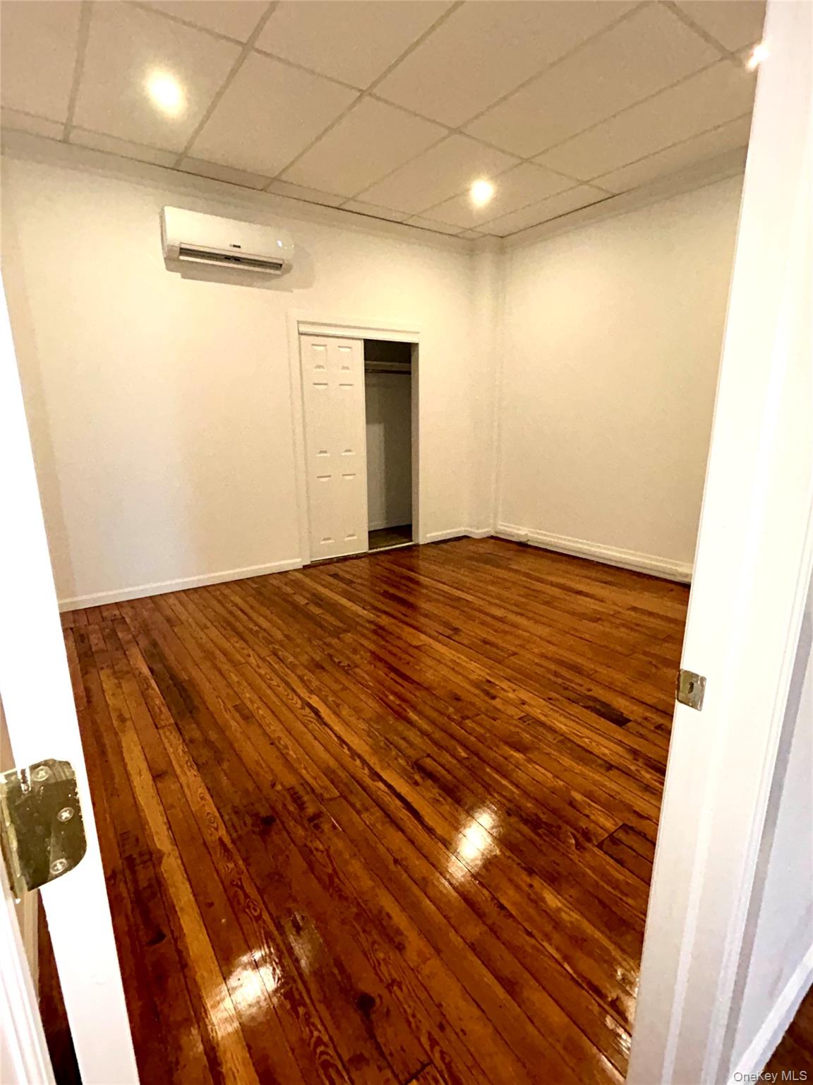 #9 photo, 48 West Main Street, Riverhead , NY 11901