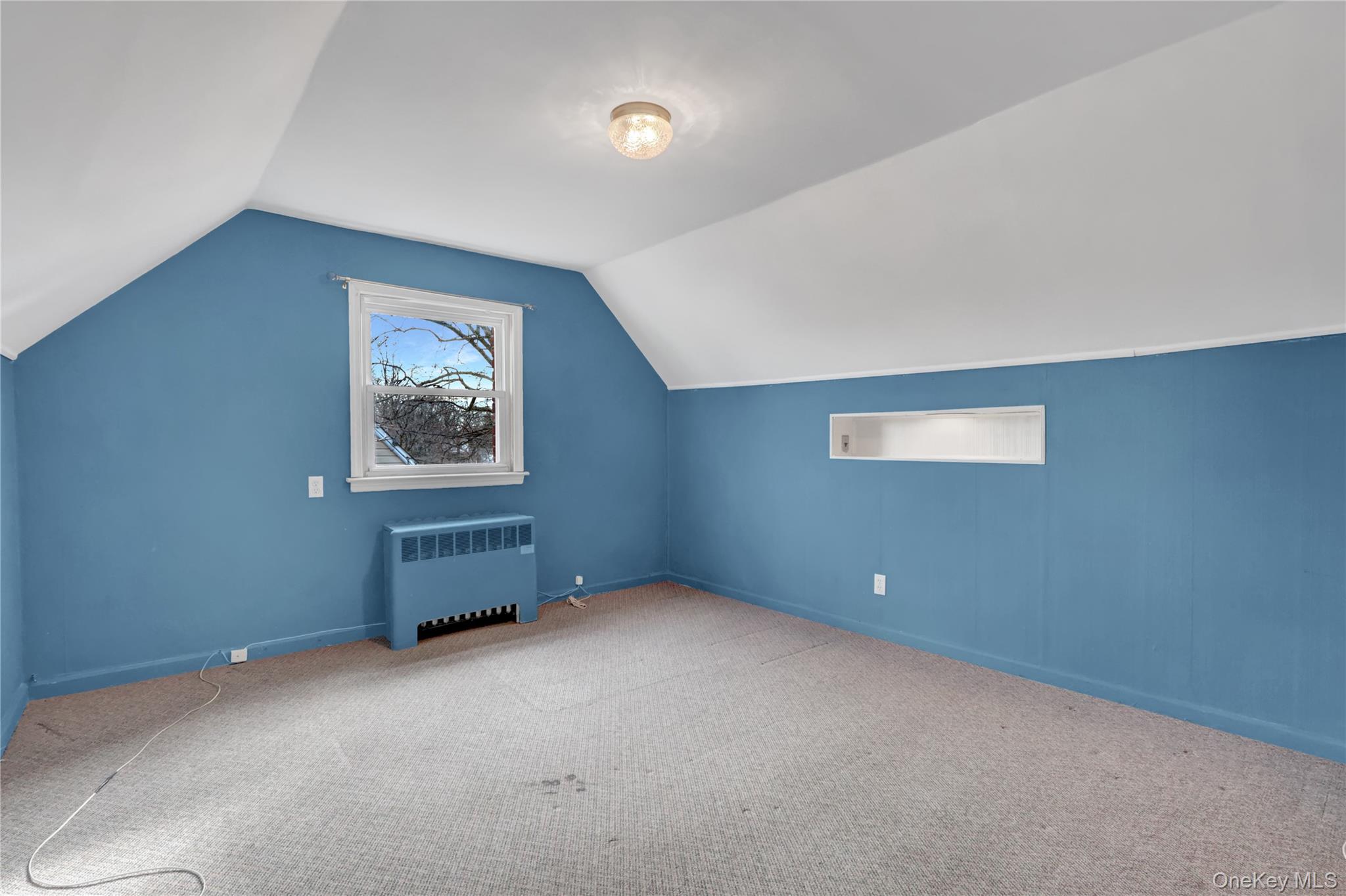 #18 photo, 2217 7th Street, नासाउ काउंटी East Meadow , NY 11554