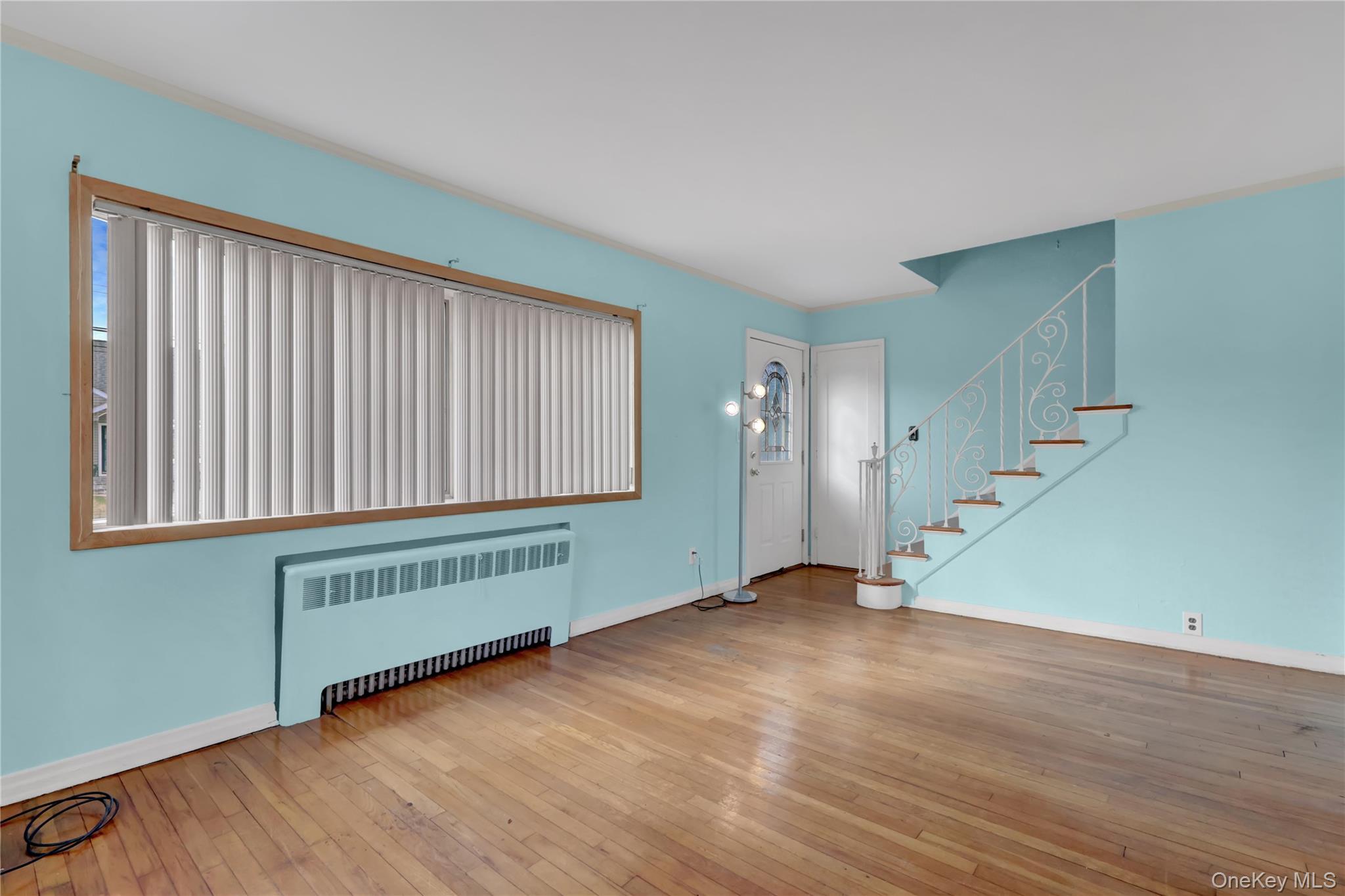 #8 photo, 2217 7th Street, नासाउ काउंटी East Meadow , NY 11554