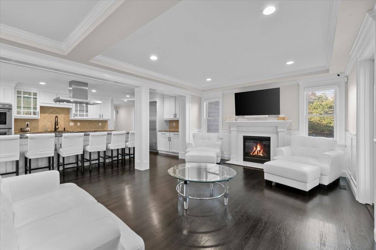 #14 photo, 19 WEST TIANA RD, Hampton Bays , NY 11946