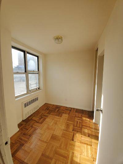#5 photo, 9420 59 AVE, 뉴욕퀸즈 ELMHURST , NY 11373