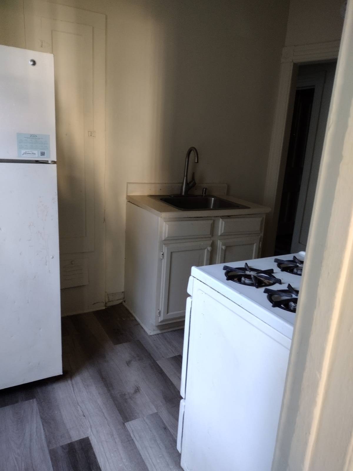 #3 photo, 11 Noyes, 纽约州 Utica , NY 13502