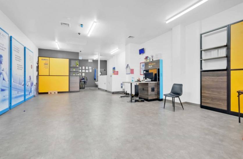 #12 photo, 5652 Myrtle Avenue, Ridgewood , NY 11385