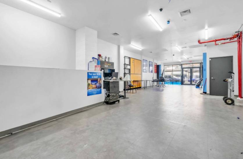 #15 photo, 5652 Myrtle Avenue, Ridgewood , NY 11385