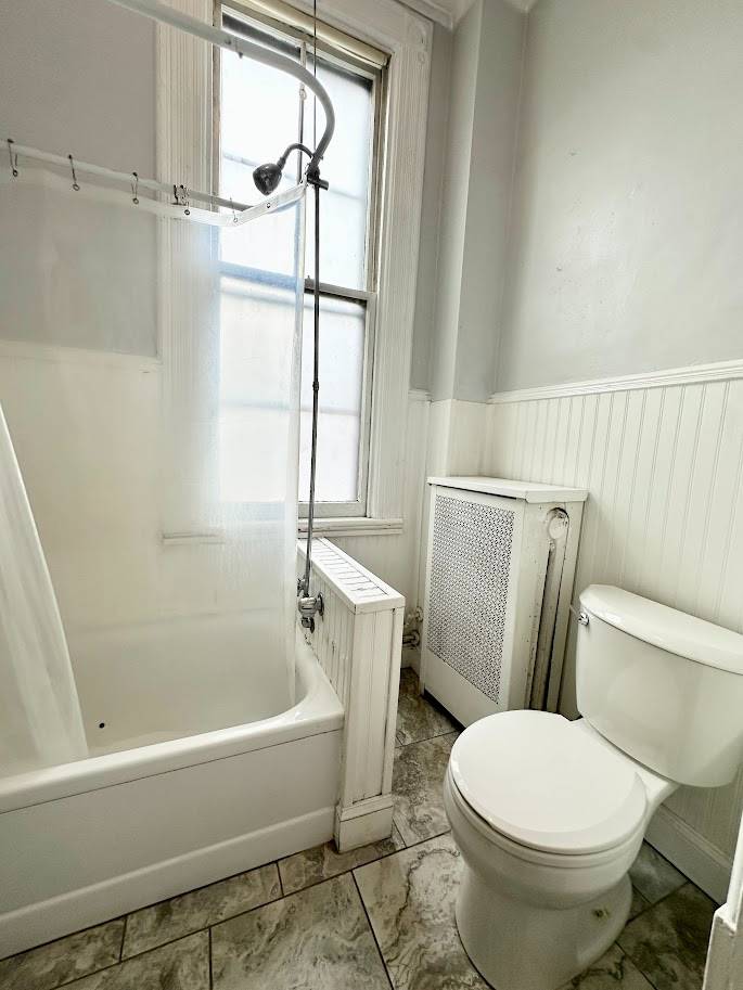 #17 photo, 108 4th Street, #Floor 2, Troy , NY 12180