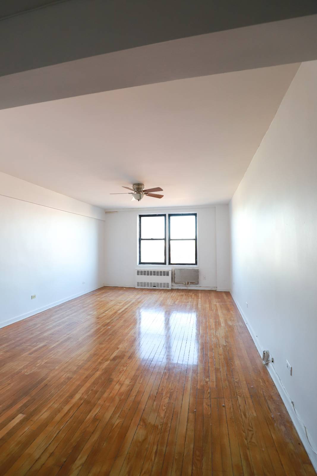 #6 photo, 53-11 90 Street, #6C, 뉴욕퀸즈 Elmhurst , NY 11373