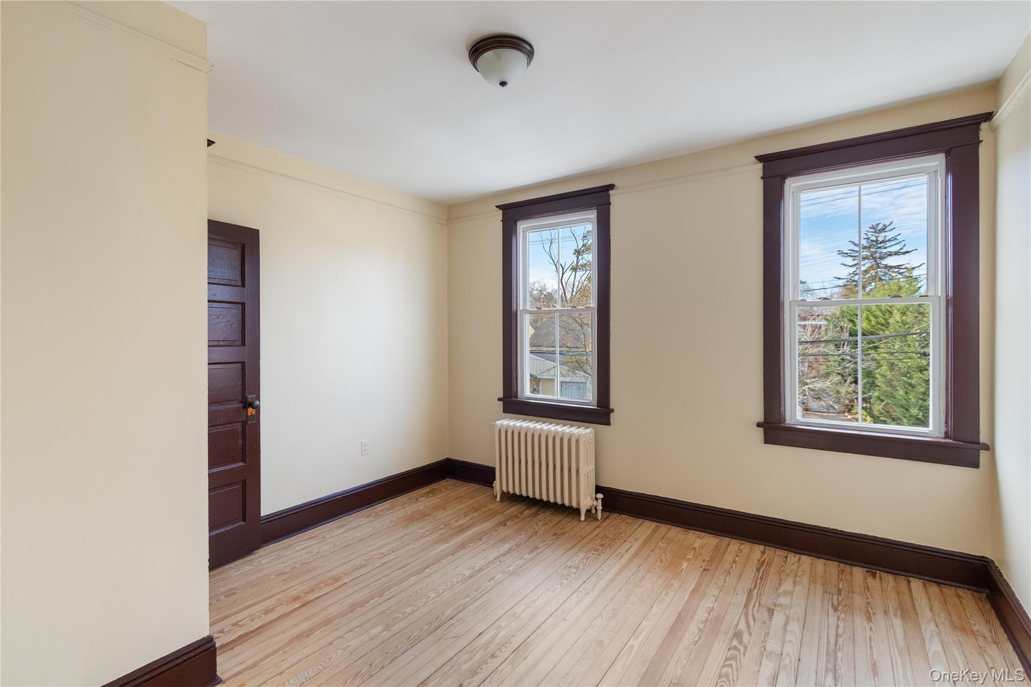 #7 photo, 226 Glen Cove Avenue, Нассау ‖ Glen Cove , NY 11542