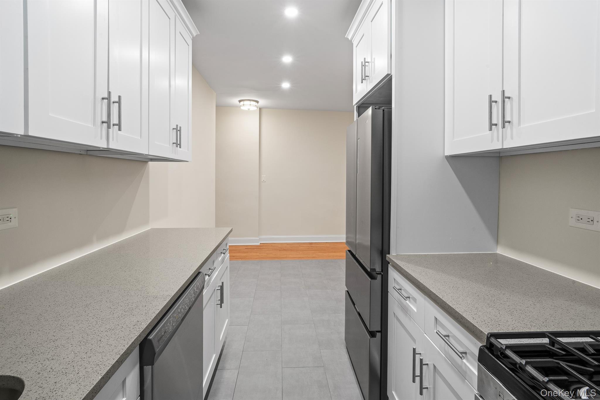 #4 photo, 11007 73rd Road, Forest Hills , NY 11375