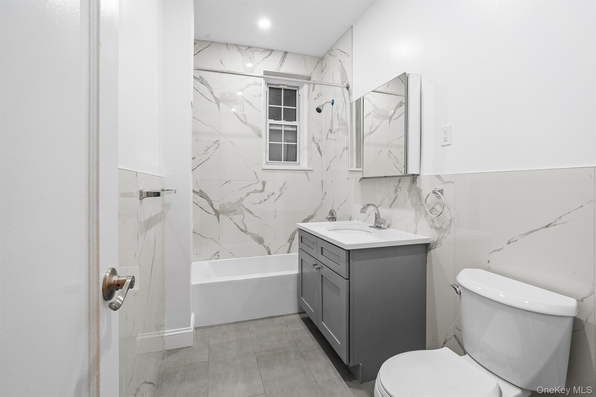 #7 photo, 11007 73rd Road, Forest Hills , NY 11375