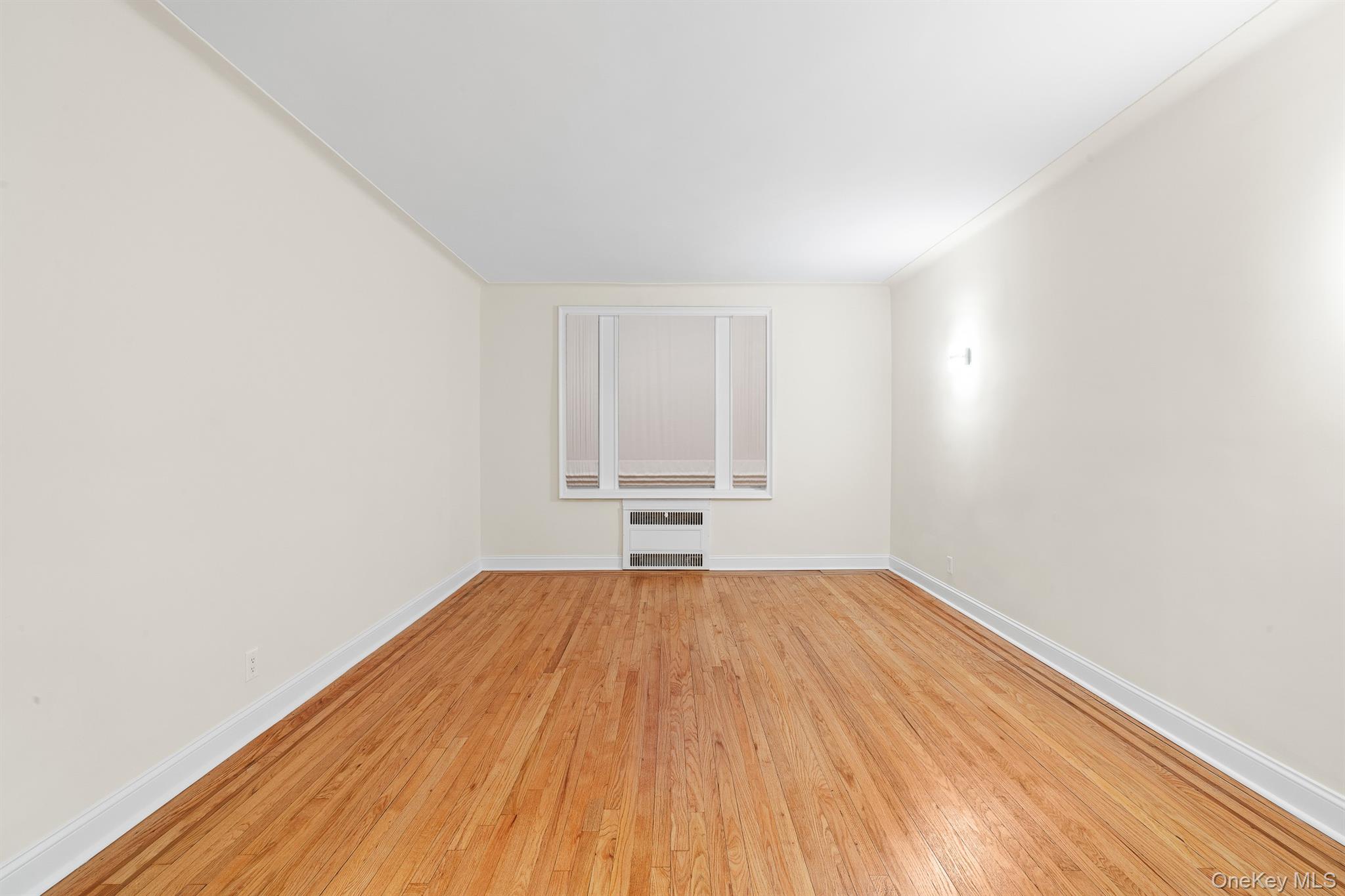 #9 photo, 11007 73rd Road, Forest Hills , NY 11375