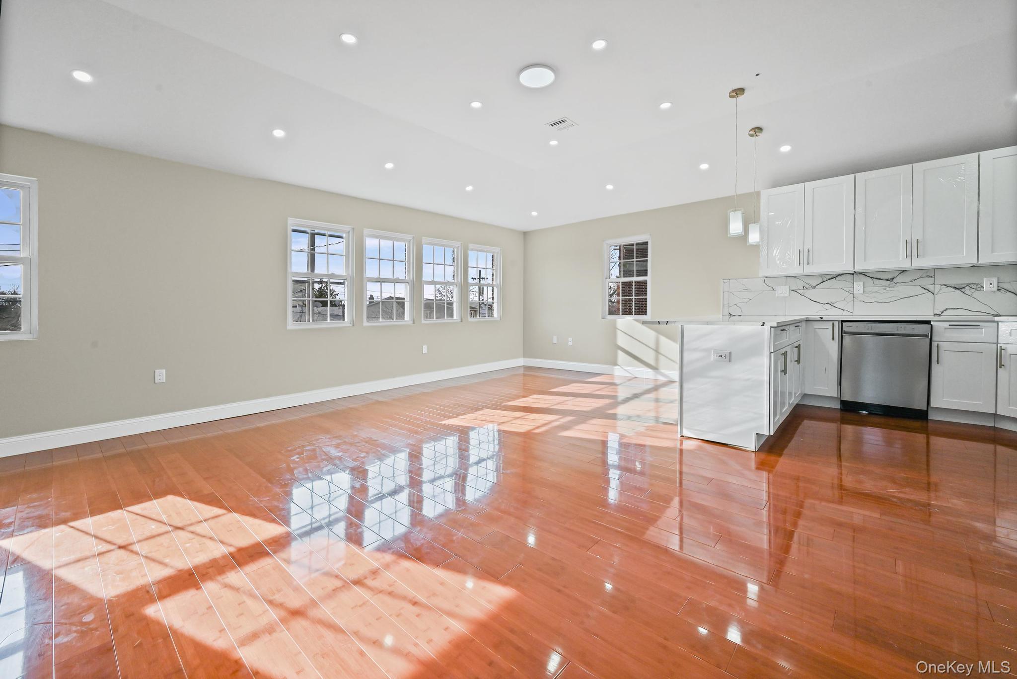 #13 photo, 178-42 146th Terrace, 皇后区 牙买加 Springfield Gardens , NY 11434